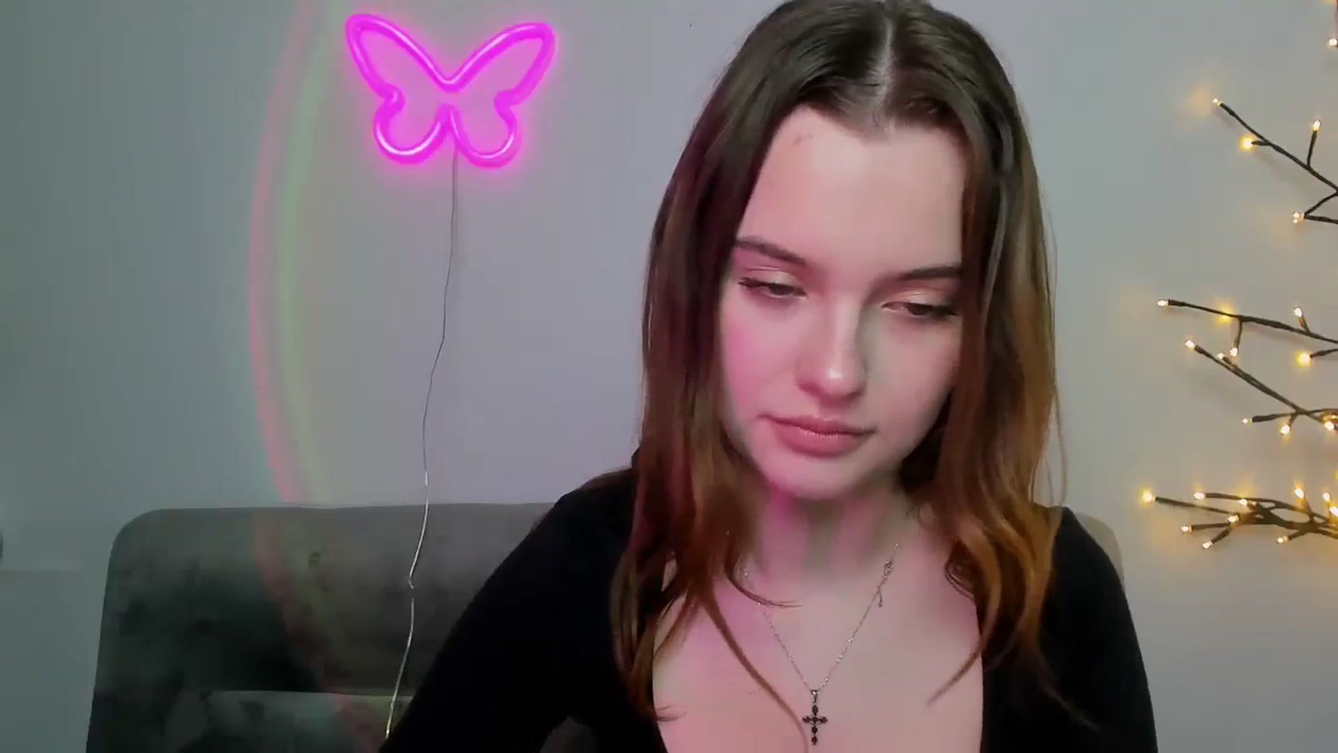 Gallery image thumbnail from KristiGant's myfreecams stream on, 04/19/2026, 13:10 image 4 of 20