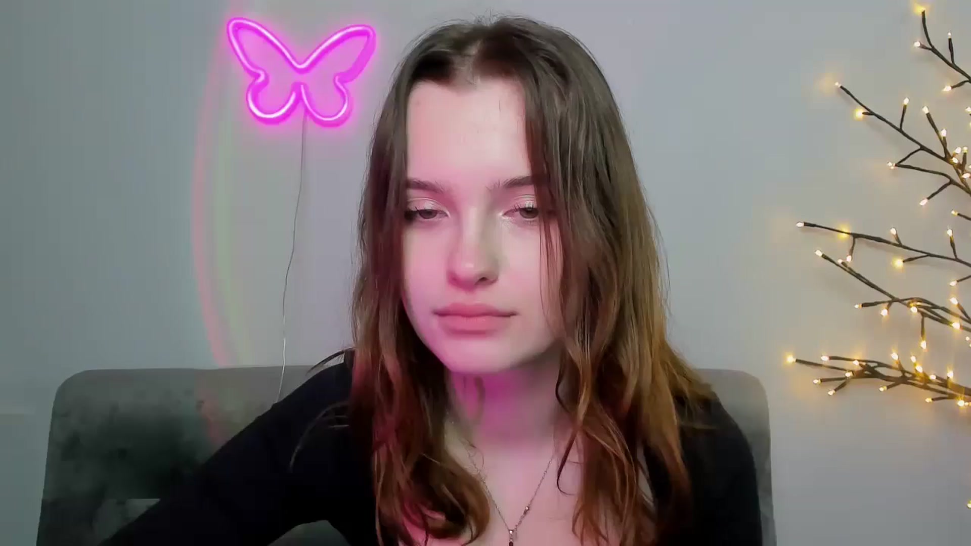Gallery image thumbnail from KristiGant's myfreecams stream on, 04/19/2026, 16:02 image 16 of 20