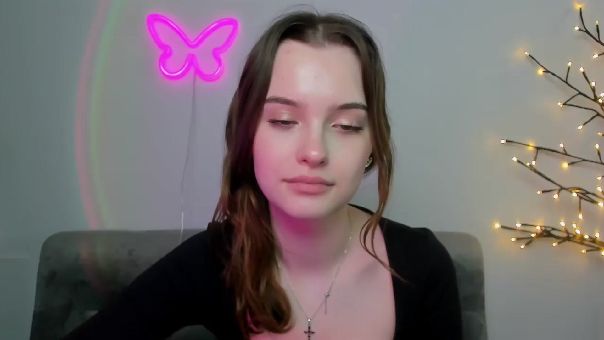Gallery image thumbnail from KristiGant's myfreecams stream on, 04/19/2026, 16:02 image 1 of 20