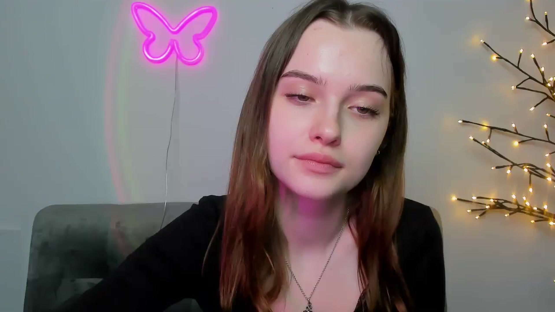 Gallery image thumbnail from KristiGant's myfreecams stream on, 04/21/2026, 11:20 image 6 of 20