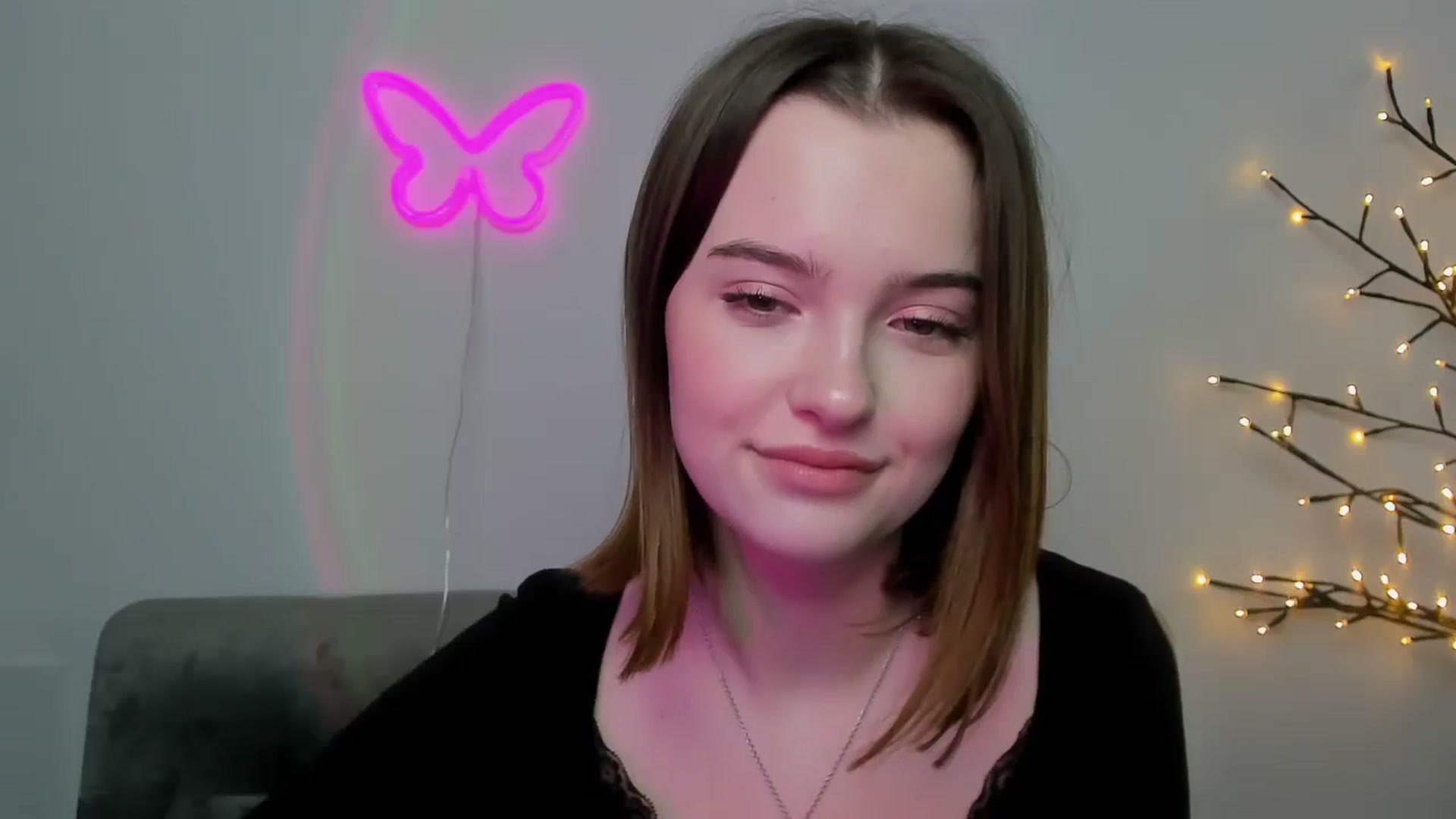 Gallery image thumbnail from KristiGant's myfreecams stream on, 04/23/2026, 11:07 image 4 of 20