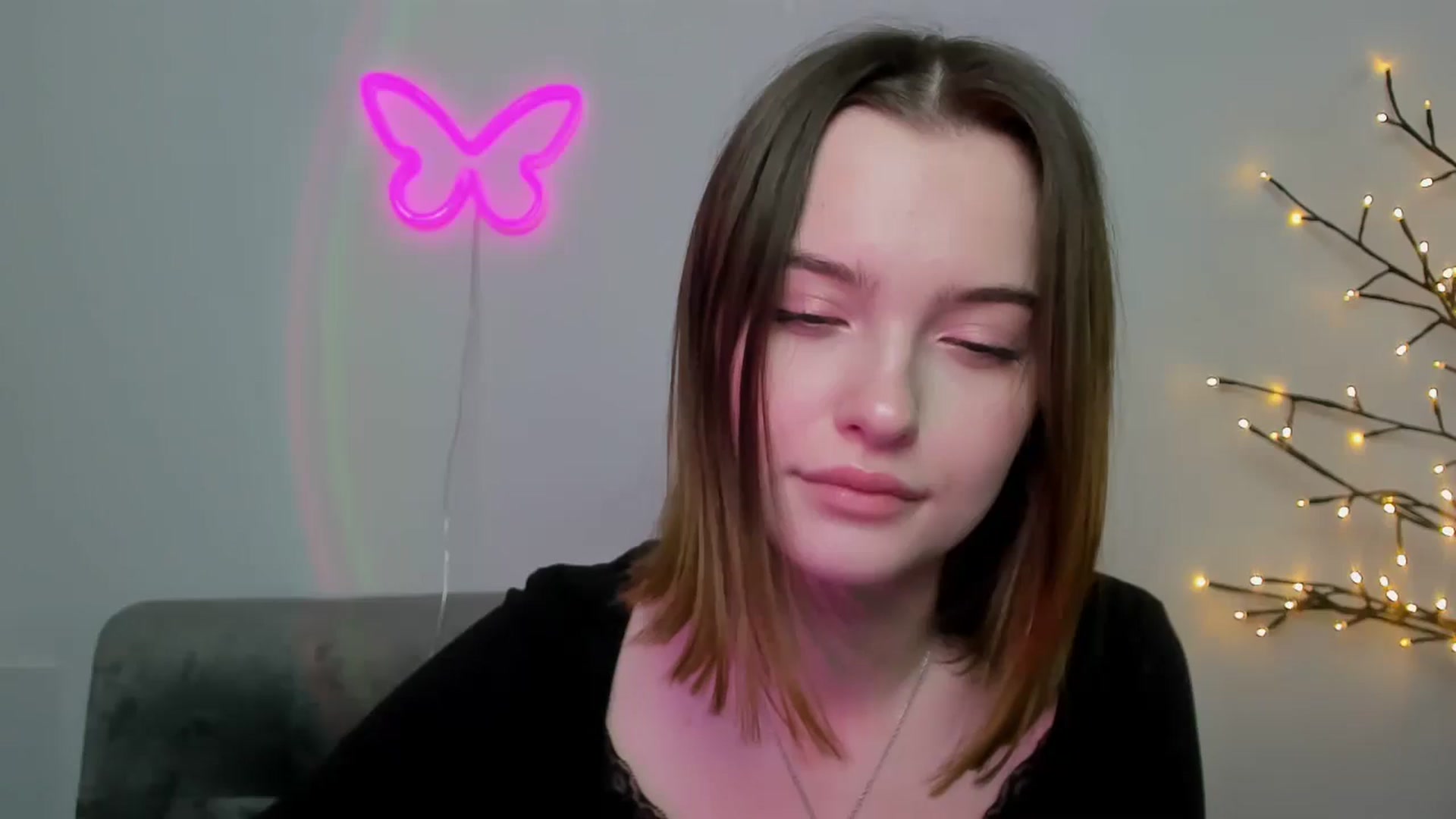 Gallery image thumbnail from KristiGant's myfreecams stream on, 04/23/2026, 11:24 image 4 of 20
