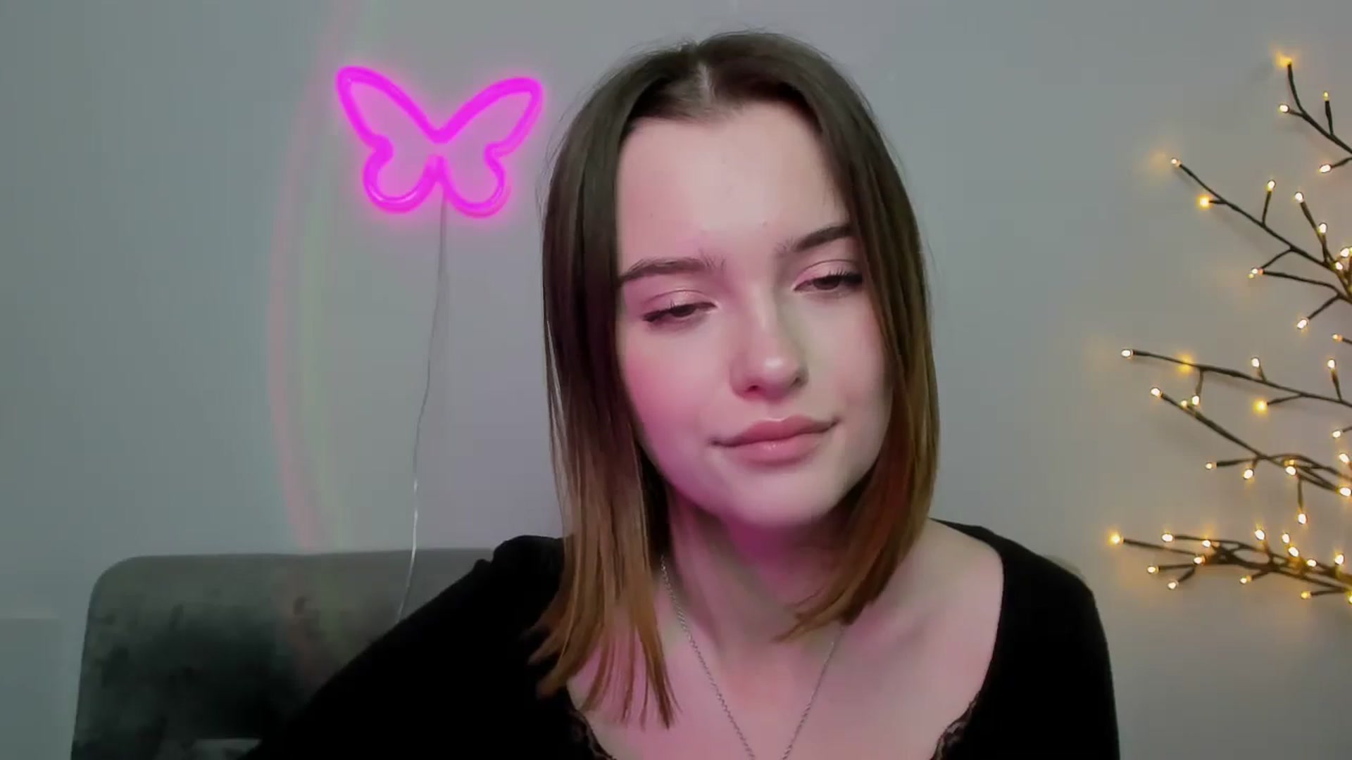 Gallery image thumbnail from KristiGant's myfreecams stream on, 04/23/2026, 11:24 image 13 of 20