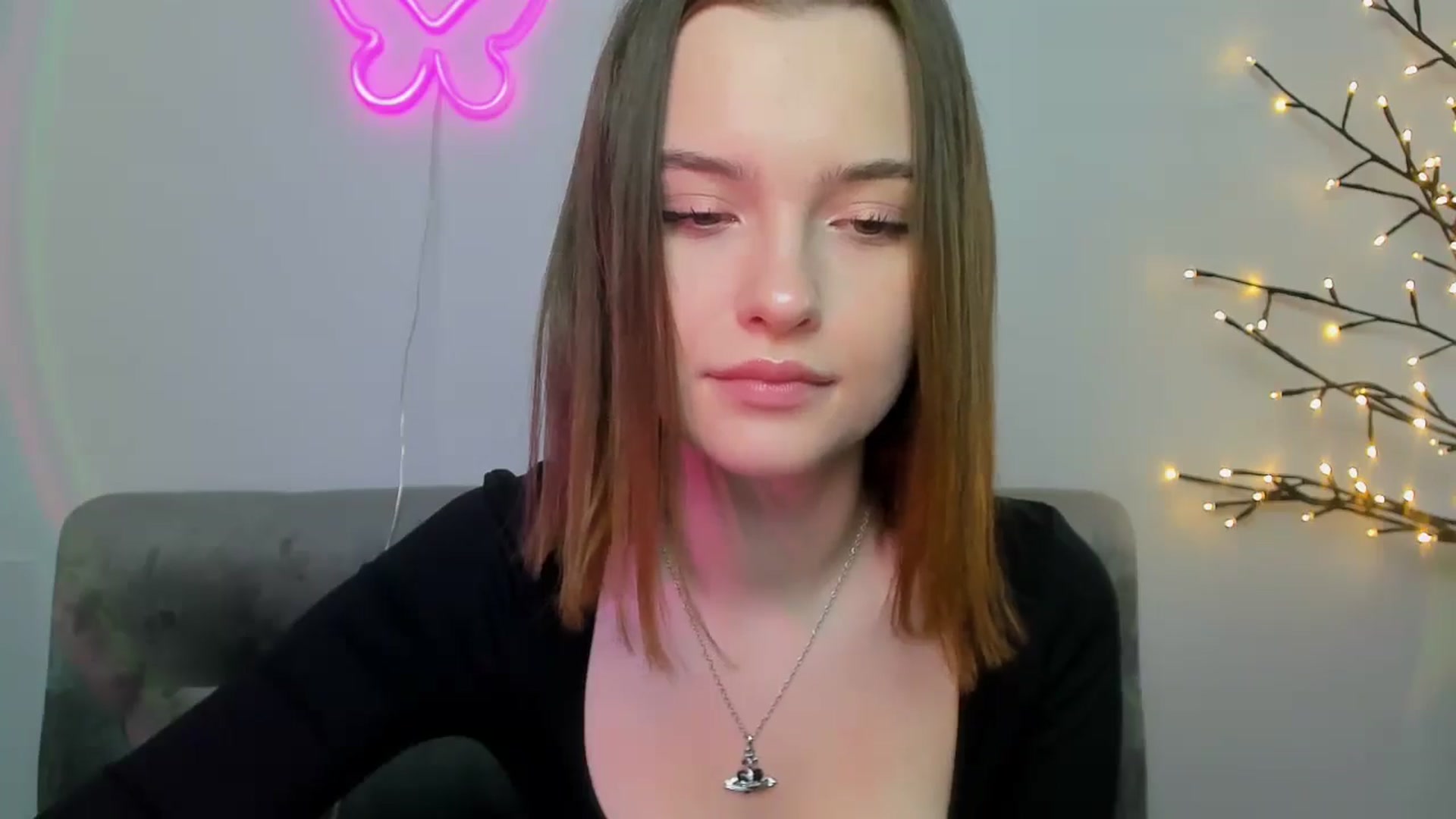 Gallery image thumbnail from KristiGant's myfreecams stream on, 04/25/2026, 11:52 image 9 of 20