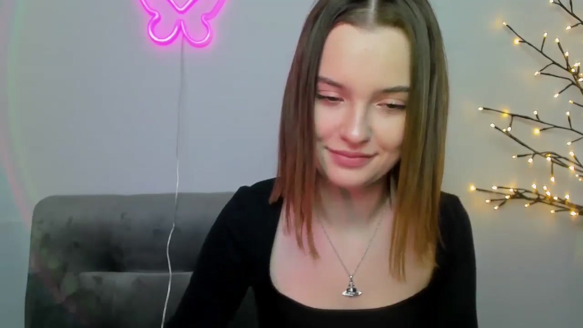 Gallery image thumbnail from KristiGant's myfreecams stream on, 04/25/2026, 12:34 image 4 of 20