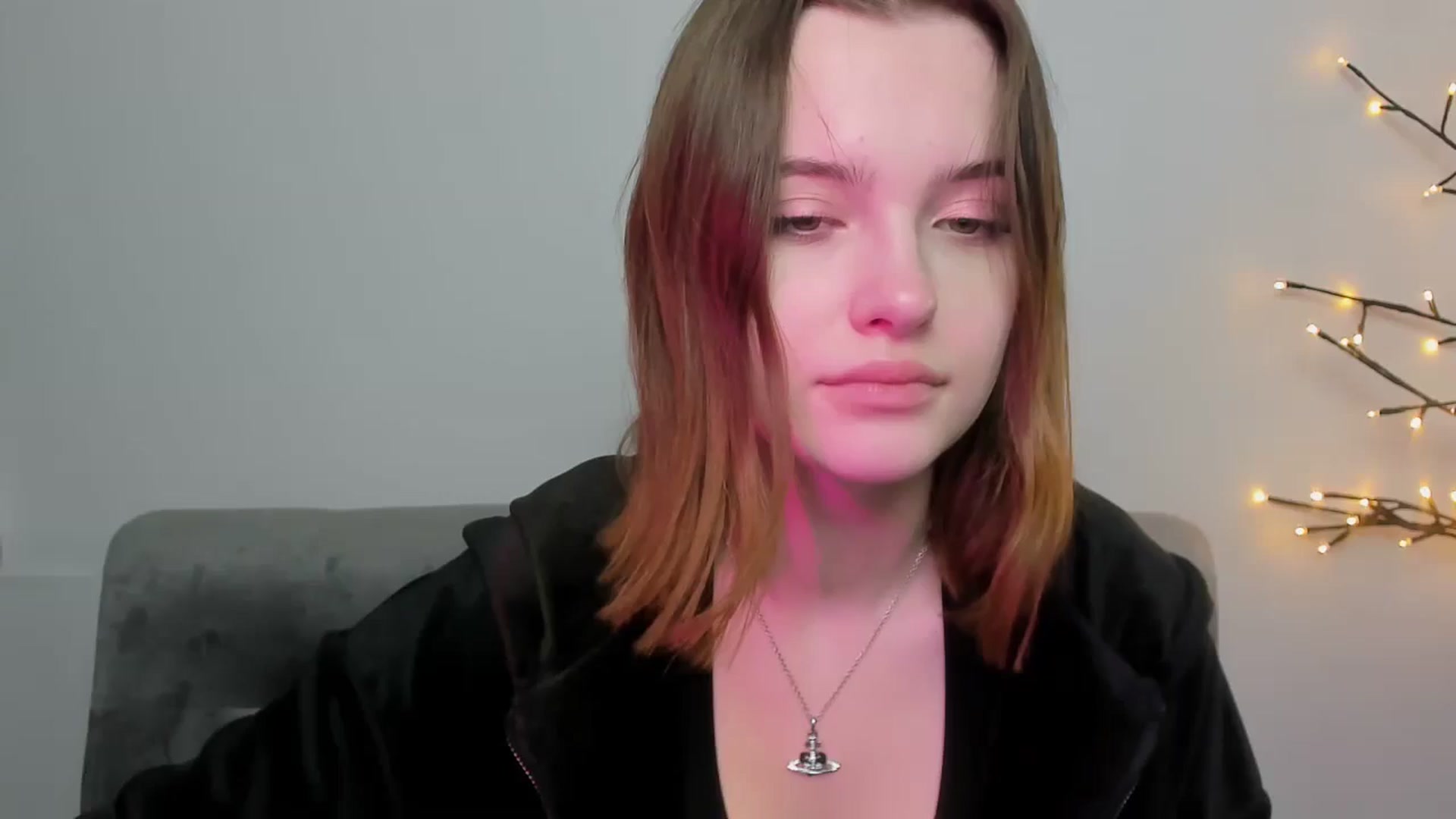 Gallery image thumbnail from KristiGant's myfreecams stream on, 04/27/2026, 13:26 image 4 of 20