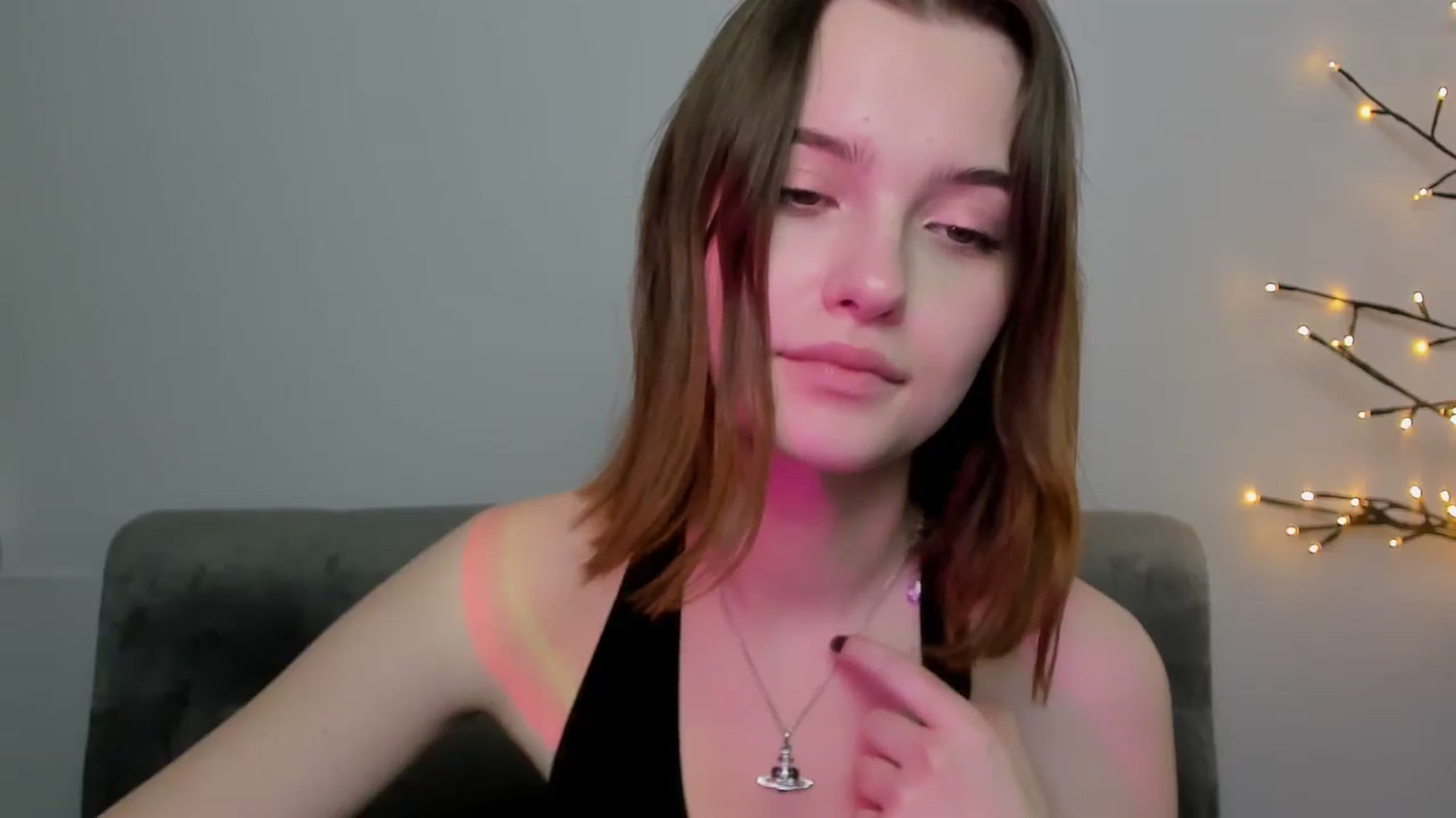 Gallery image thumbnail from KristiGant's myfreecams stream on, 04/27/2026, 13:26 image 12 of 20
