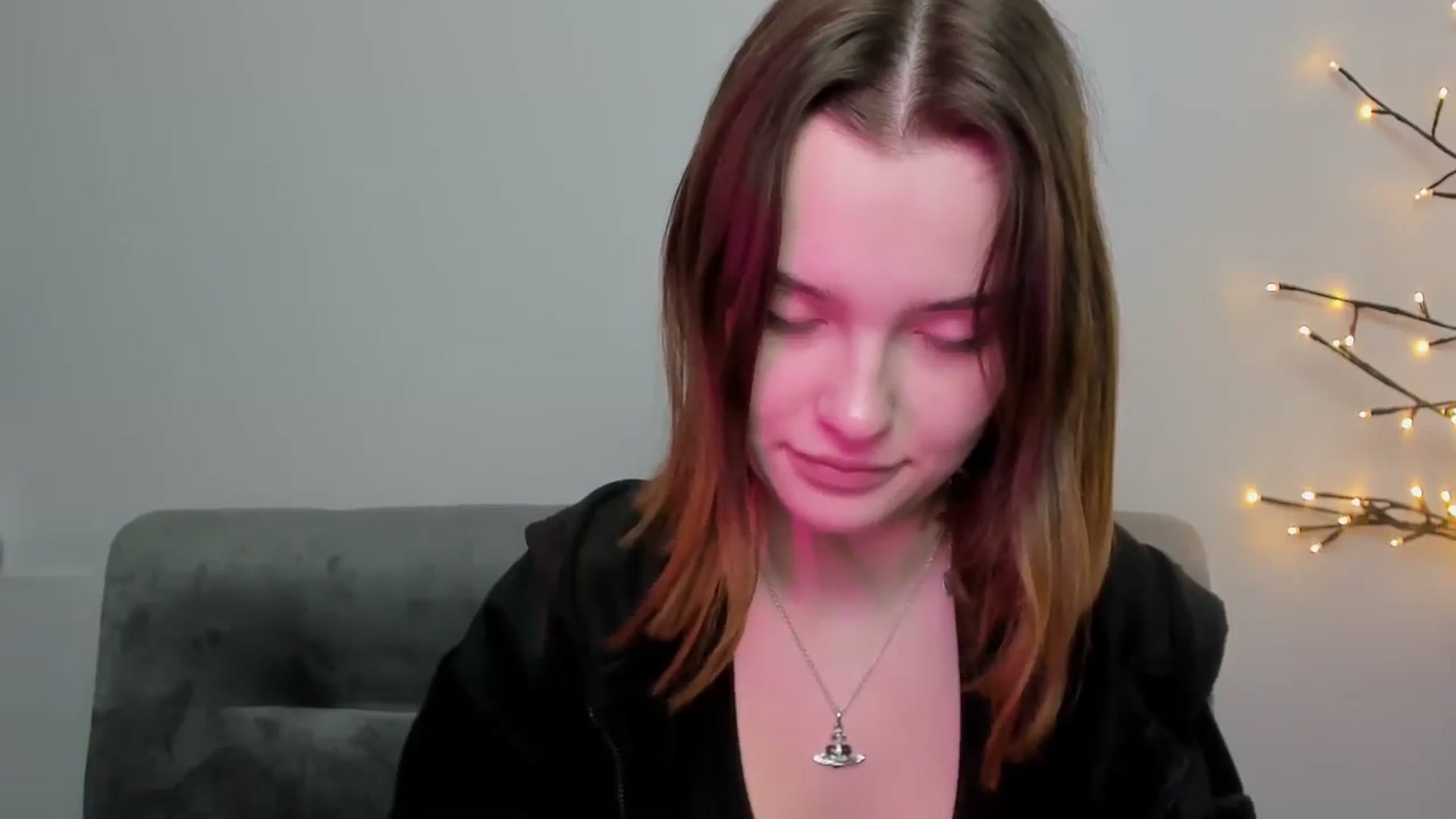 Gallery image thumbnail from KristiGant's myfreecams stream on, 04/27/2026, 13:26 image 14 of 20