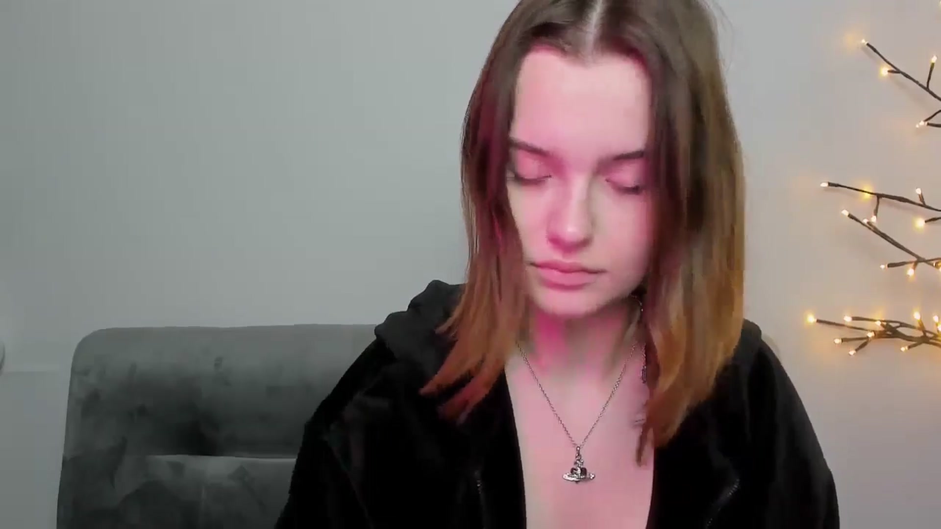 Gallery image thumbnail from KristiGant's myfreecams stream on, 04/27/2026, 13:26 image 18 of 20