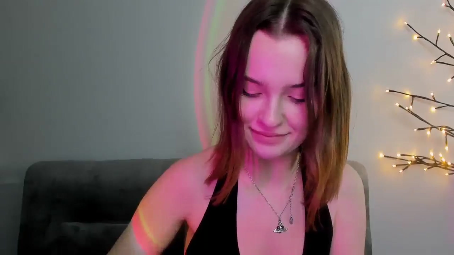 Gallery image thumbnail from KristiGant's myfreecams stream on, 04/27/2026, 15:12 image 19 of 20