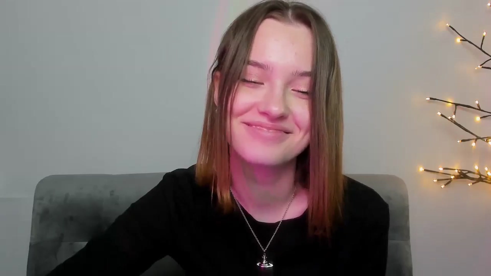 Gallery image thumbnail from KristiGant's myfreecams stream on, 04/28/2026, 13:13 image 4 of 20