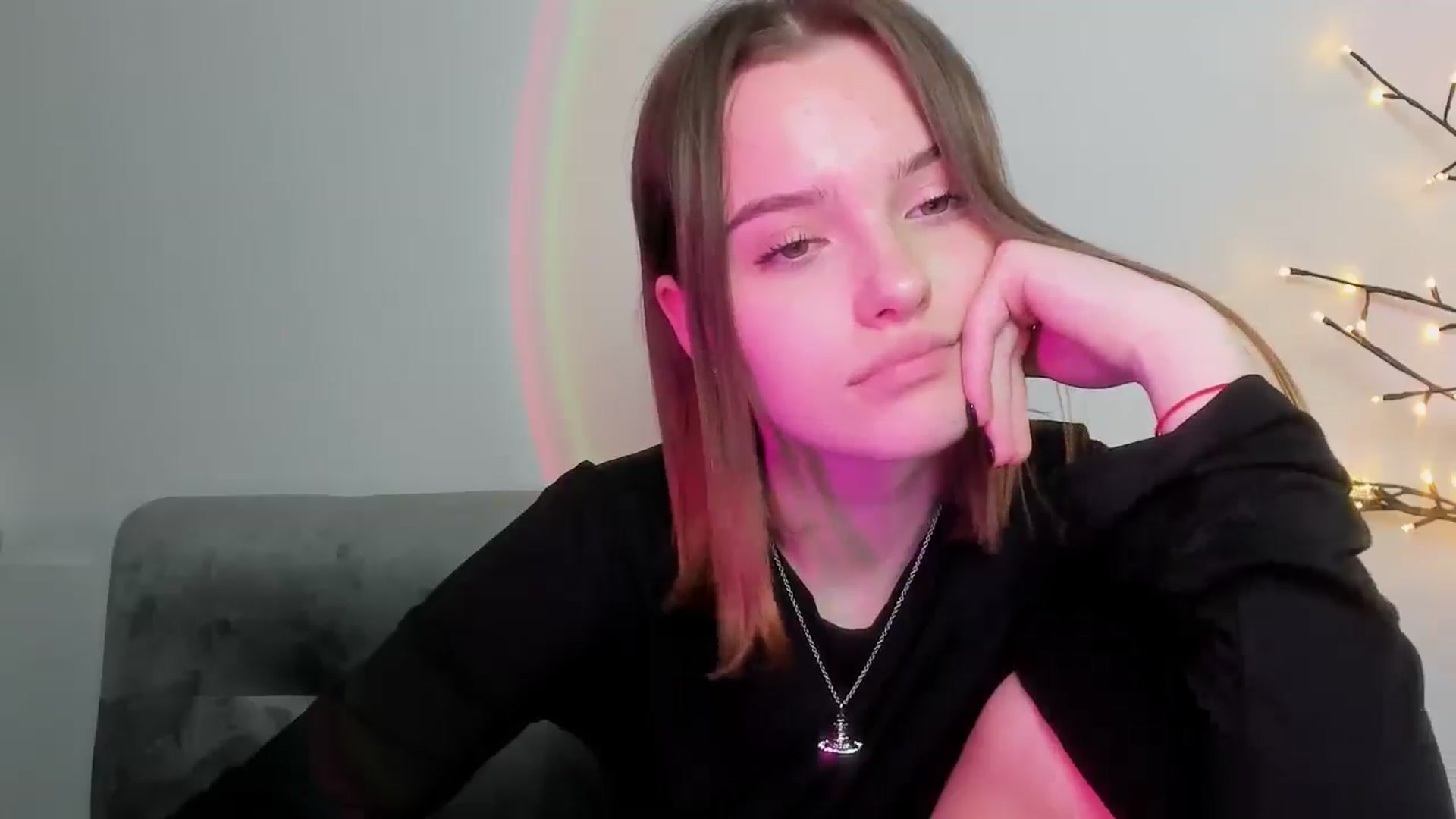 Gallery image thumbnail from KristiGant's myfreecams stream on, 04/28/2026, 16:16 image 19 of 20