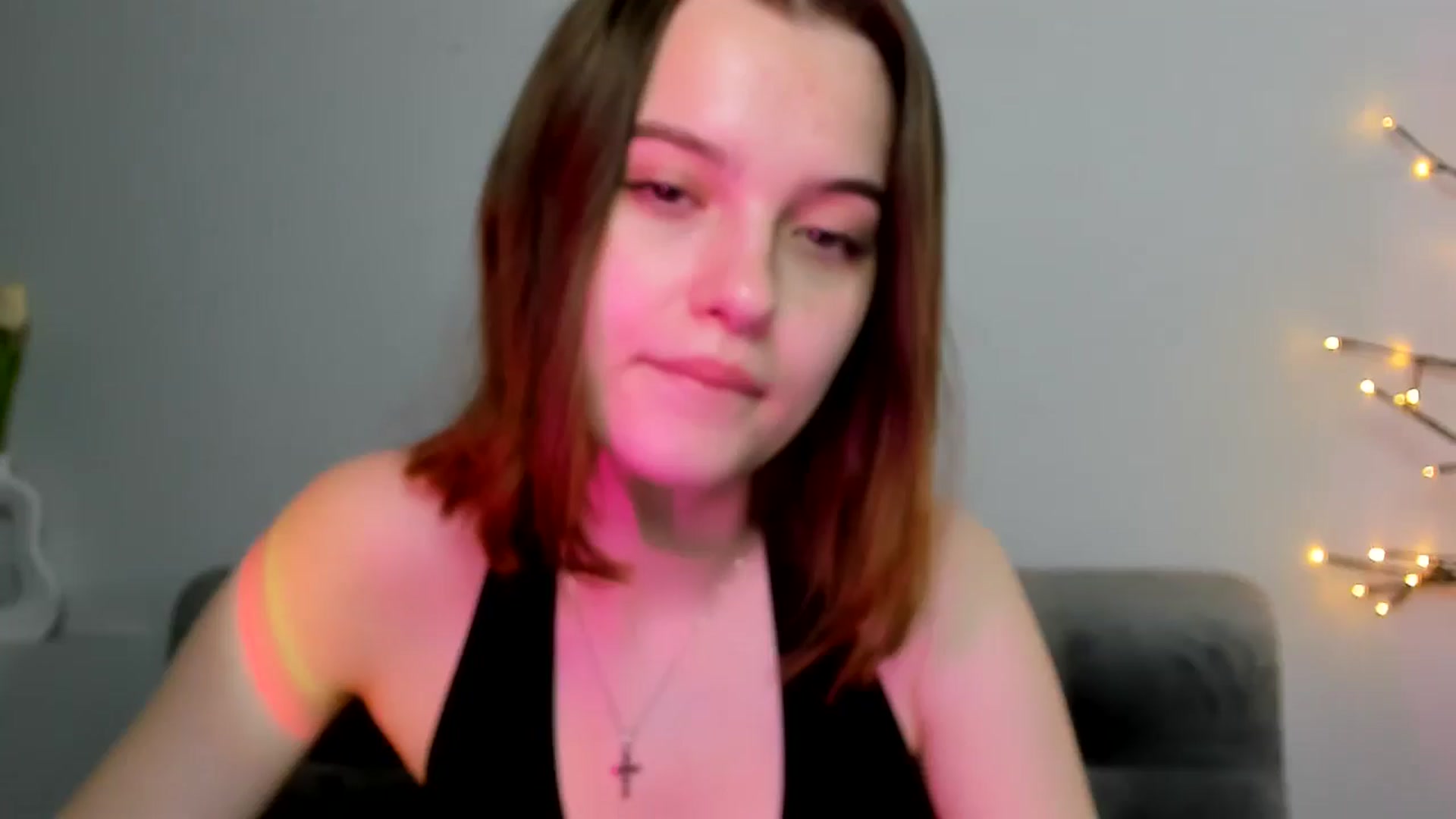 Gallery image thumbnail from KristiGant's myfreecams stream on, 04/29/2026, 11:46 image 11 of 20