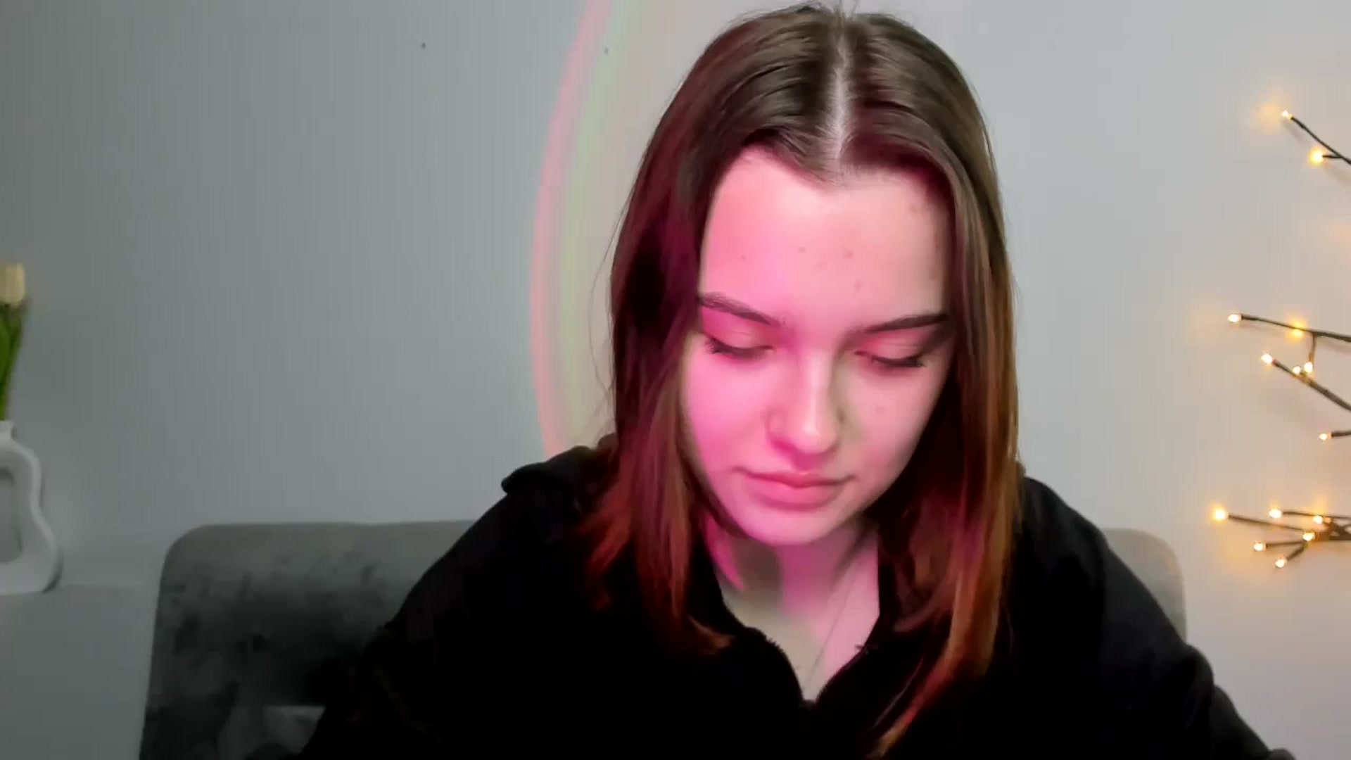 Gallery image thumbnail from KristiGant's myfreecams stream on, 04/29/2026, 11:46 image 1 of 20