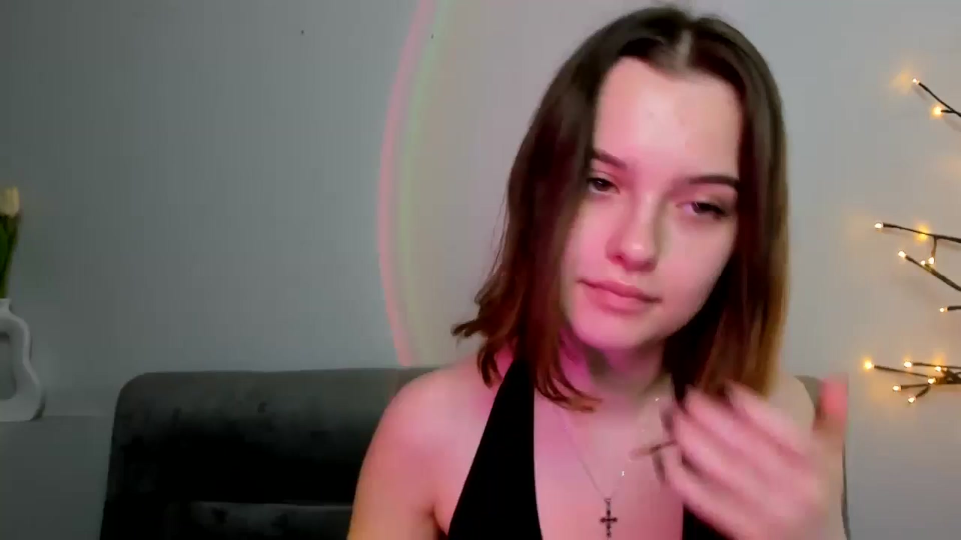 Gallery image thumbnail from KristiGant's myfreecams stream on, 04/29/2026, 11:46 image 18 of 20