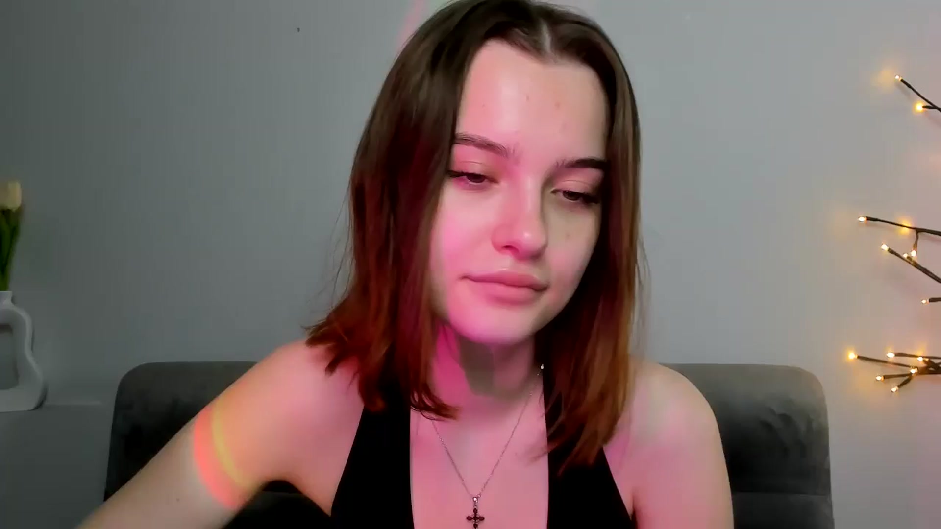 Gallery image thumbnail from KristiGant's myfreecams stream on, 04/29/2026, 11:46 image 12 of 20