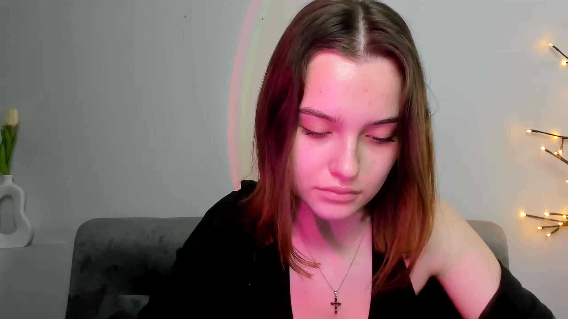 Gallery image thumbnail from KristiGant's myfreecams stream on, 04/29/2026, 12:41 image 16 of 20