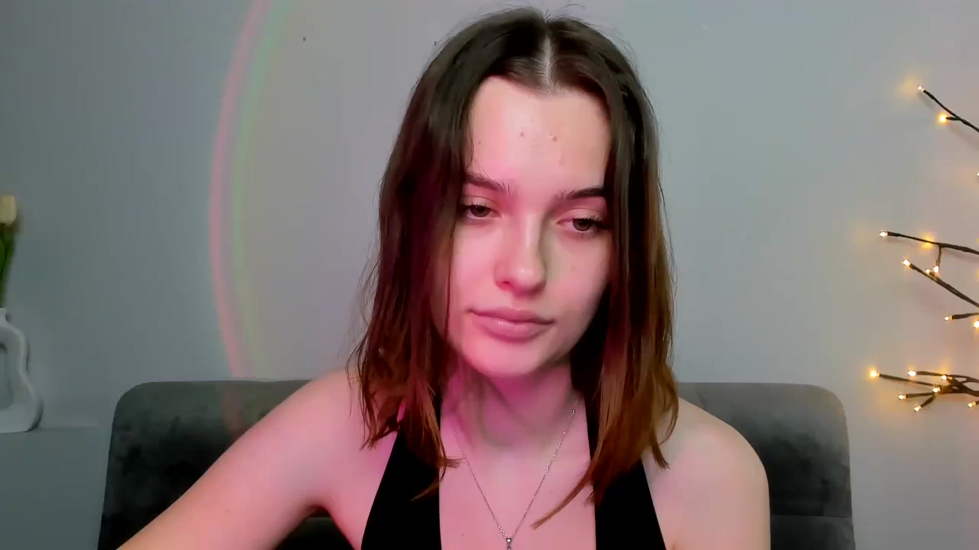 Gallery image thumbnail from KristiGant's myfreecams stream on, 04/29/2026, 16:37 image 18 of 20