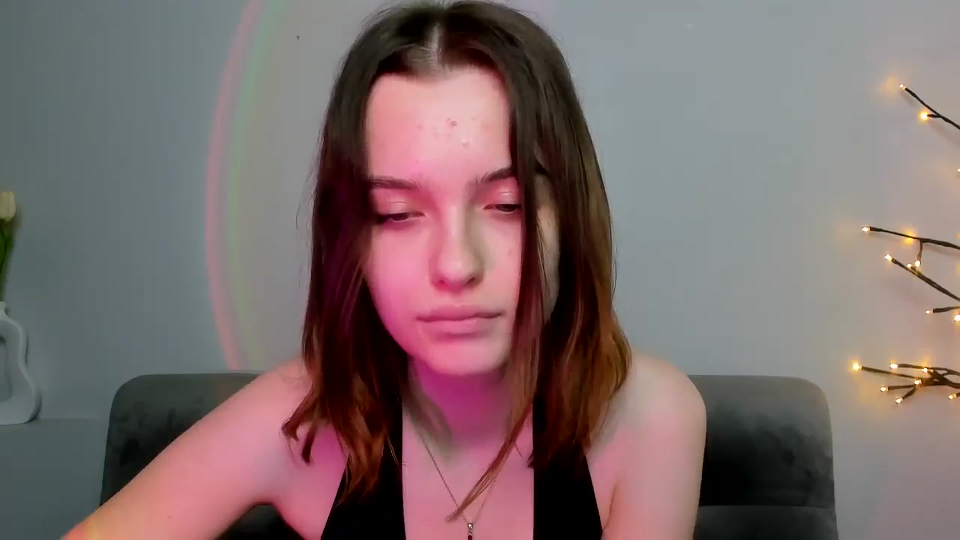 Gallery image thumbnail from KristiGant's myfreecams stream on, 04/29/2026, 16:37 image 10 of 20