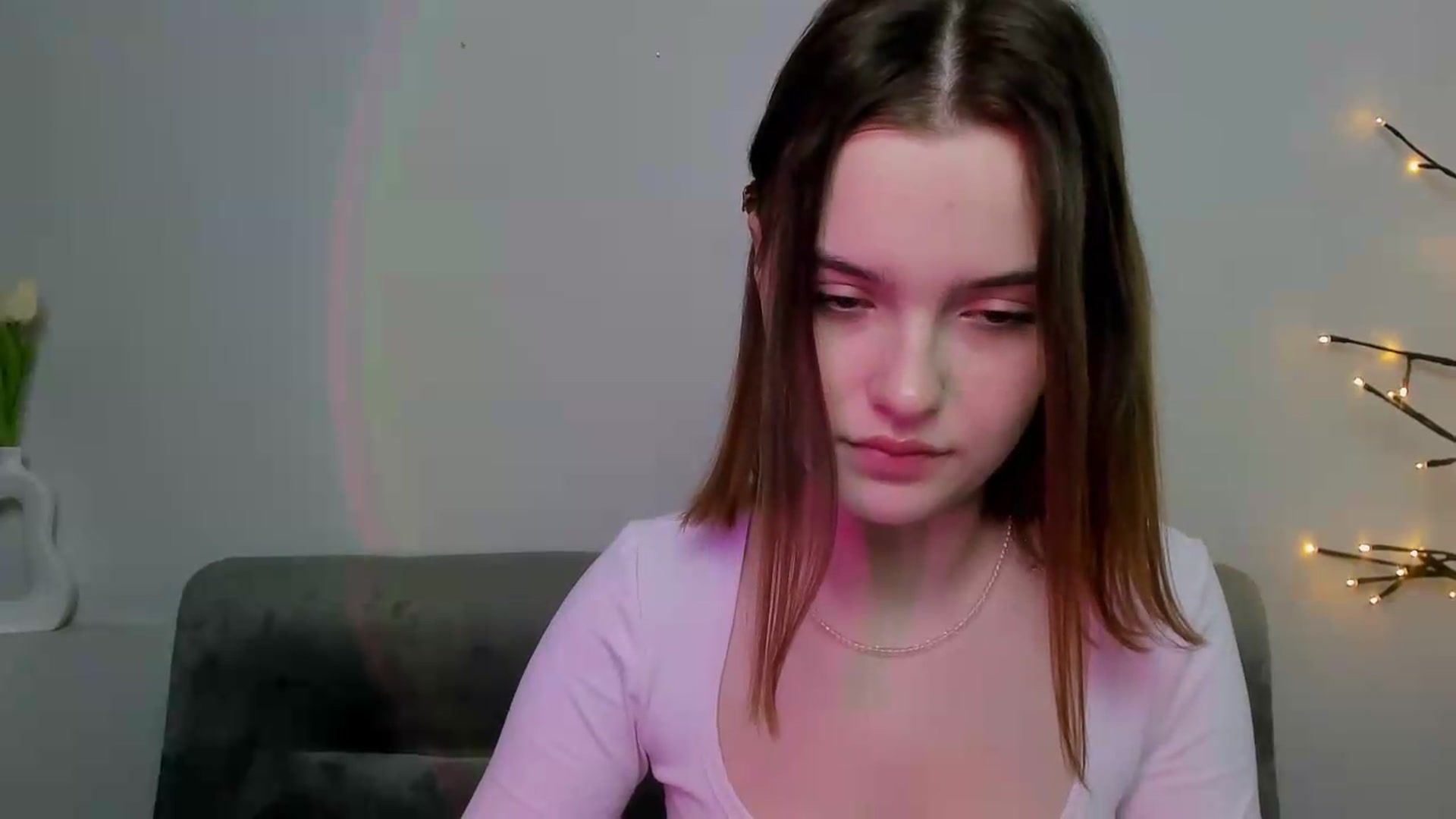 Gallery image thumbnail from KristiGant's myfreecams stream on, 04/30/2026, 13:25 image 17 of 20