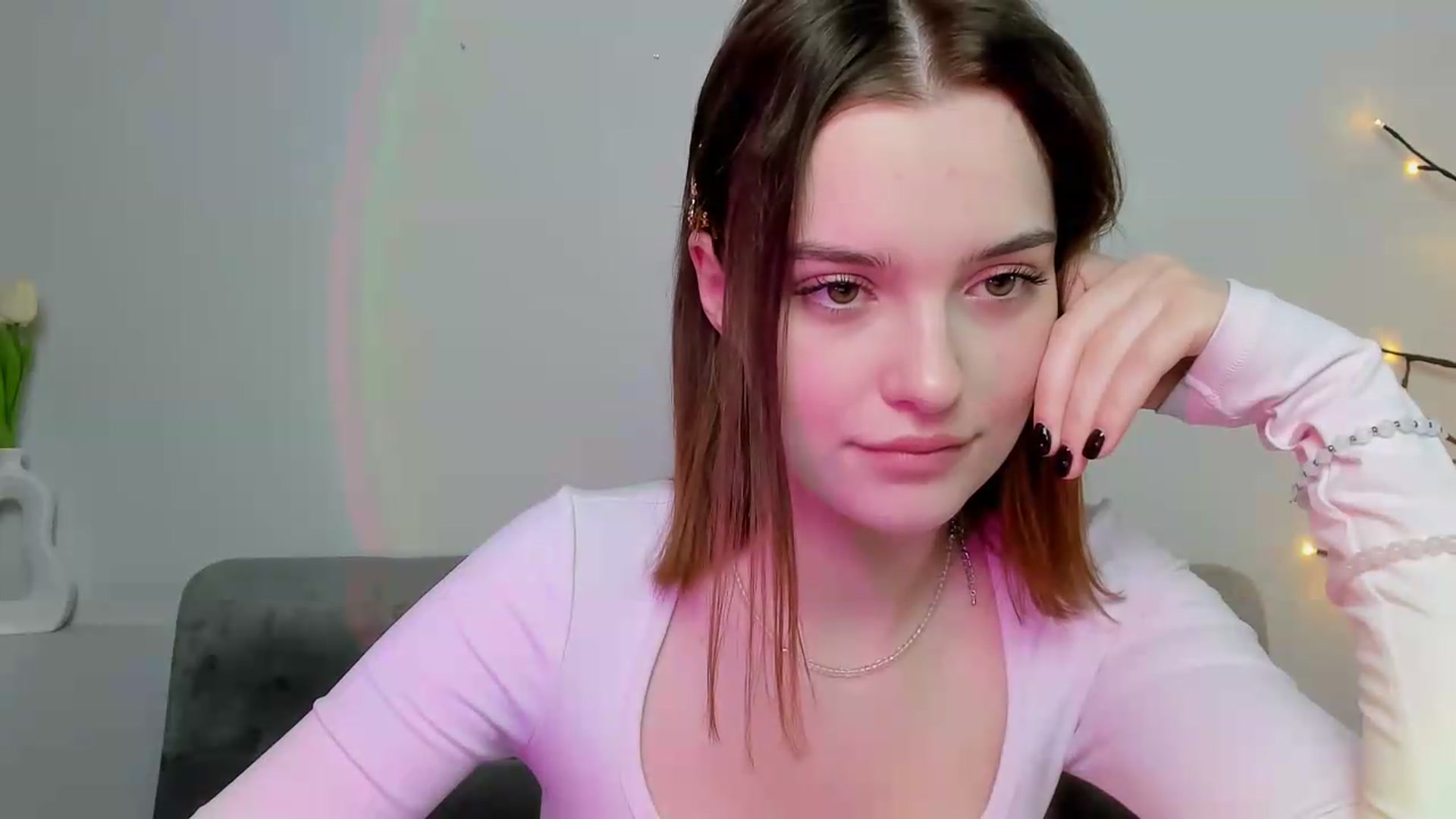 Gallery image thumbnail from KristiGant's myfreecams stream on, 04/30/2026, 14:16 image 7 of 20