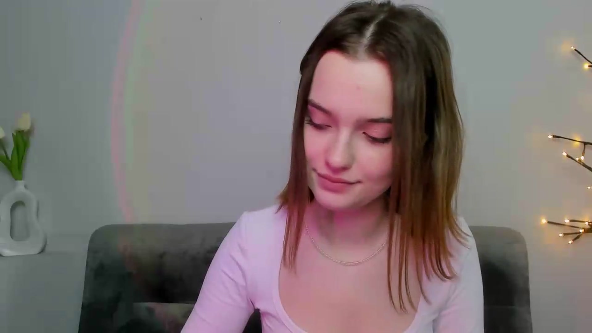 Gallery image thumbnail from KristiGant's myfreecams stream on, 04/30/2026, 16:39 image 15 of 20