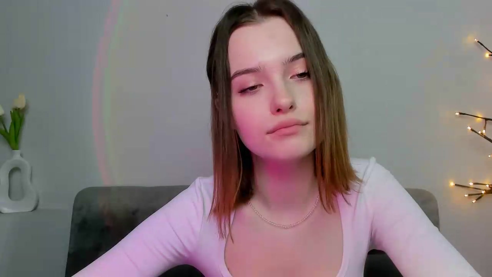 Gallery image thumbnail from KristiGant's myfreecams stream on, 04/30/2026, 16:39 image 14 of 20