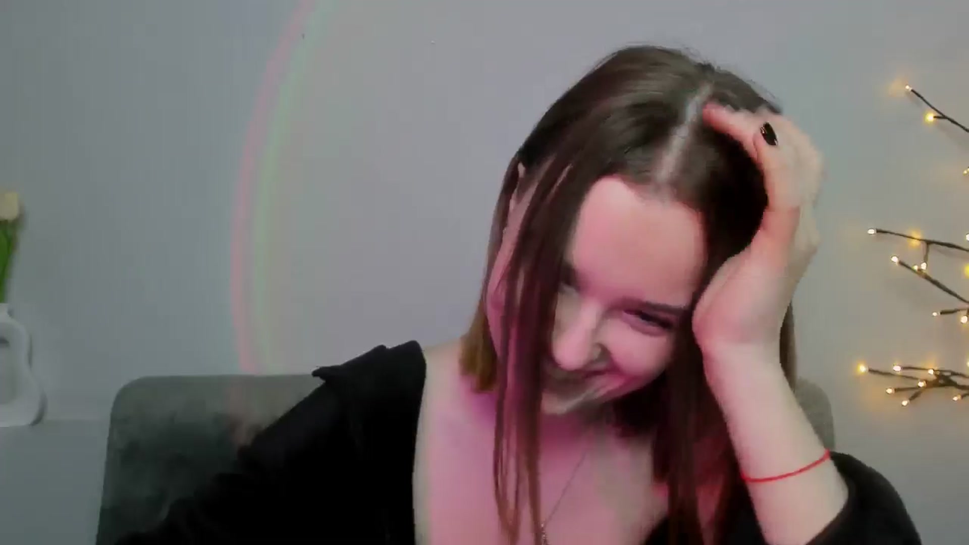 Gallery image thumbnail from KristiGant's myfreecams stream on, 05/01/2026, 15:31 image 17 of 20