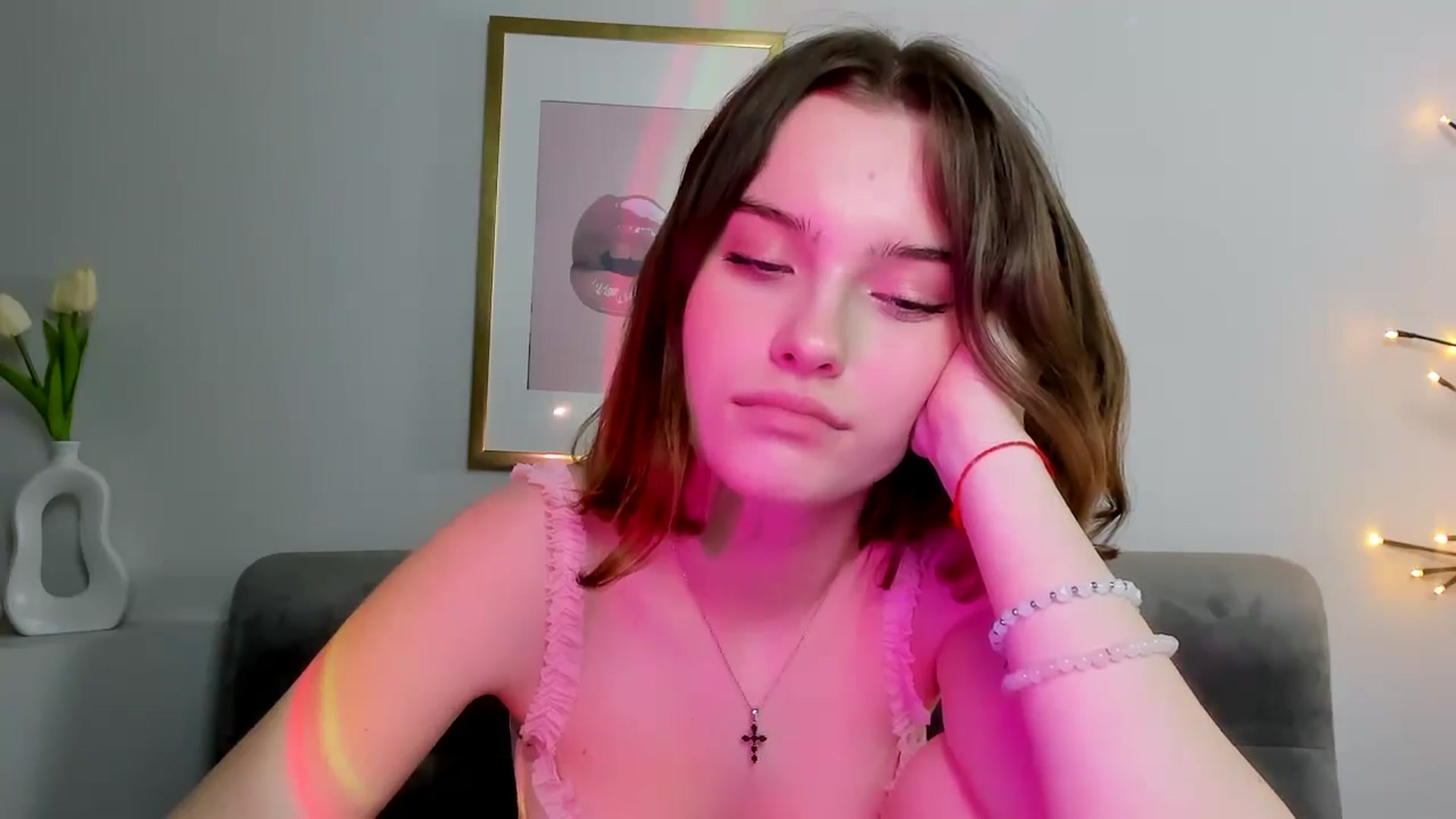Gallery image thumbnail from KristiGant's myfreecams stream on, 05/10/2026, 11:48 image 4 of 20