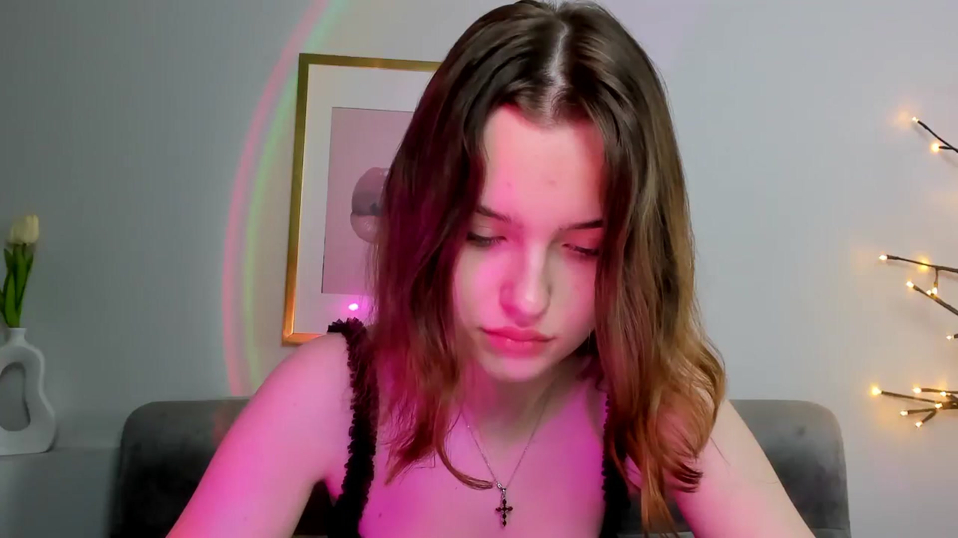 Gallery image thumbnail from KristiGant's myfreecams stream on, 05/11/2026, 10:54 image 11 of 20