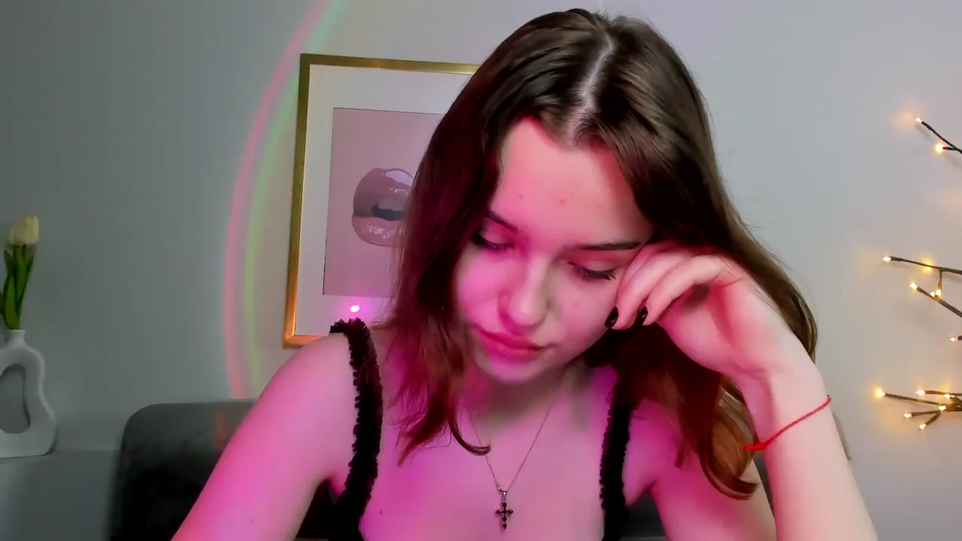 Gallery image thumbnail from KristiGant's myfreecams stream on, 05/11/2026, 10:54 image 10 of 20