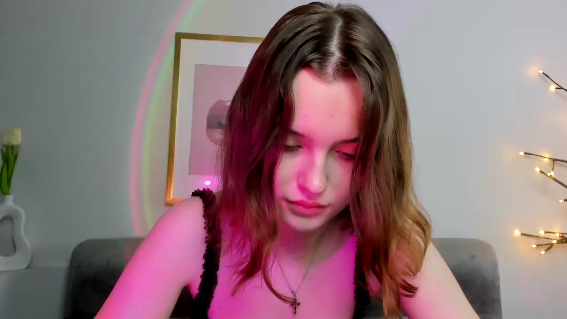 Gallery image thumbnail from KristiGant's myfreecams stream on, 05/11/2026, 10:54 image 12 of 20