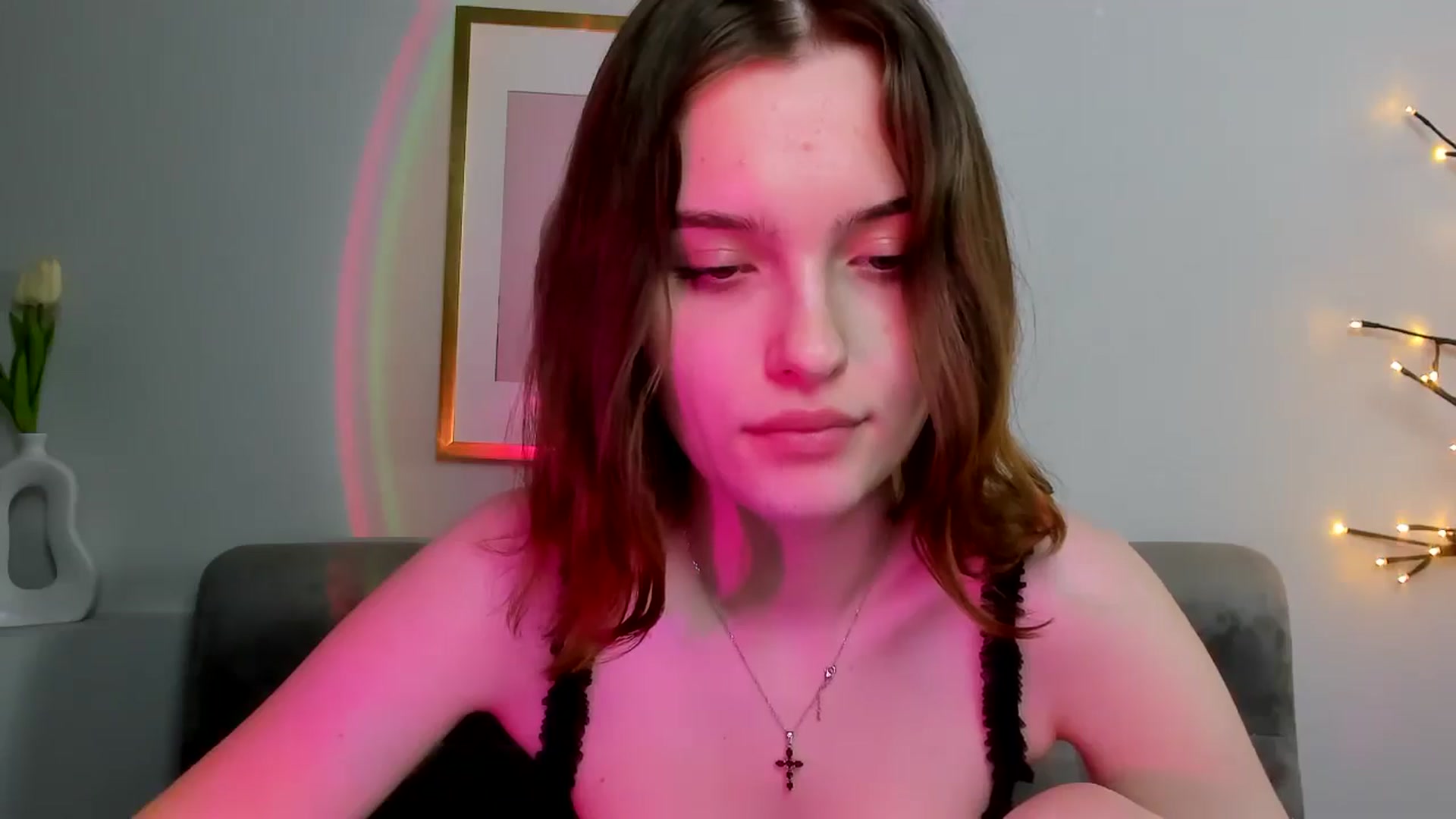 Gallery image thumbnail from KristiGant's myfreecams stream on, 05/11/2026, 13:07 image 4 of 20
