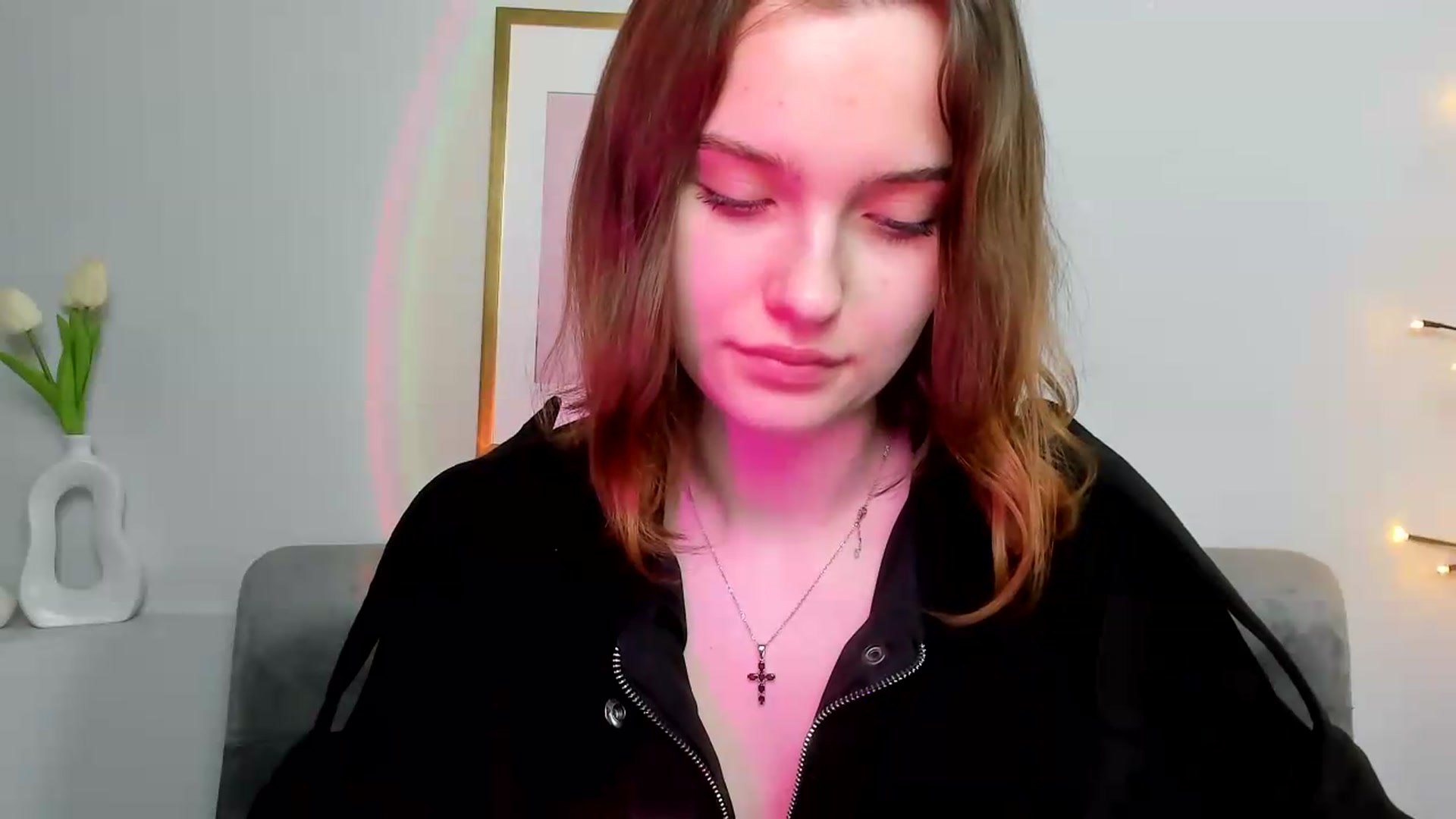 Gallery image thumbnail from KristiGant's myfreecams stream on, 05/11/2026, 16:24 image 13 of 20