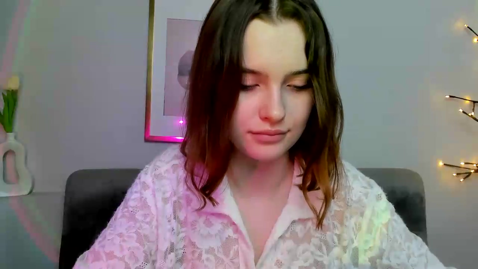 Gallery image thumbnail from KristiGant's myfreecams stream on, 05/13/2026, 13:34 image 2 of 20