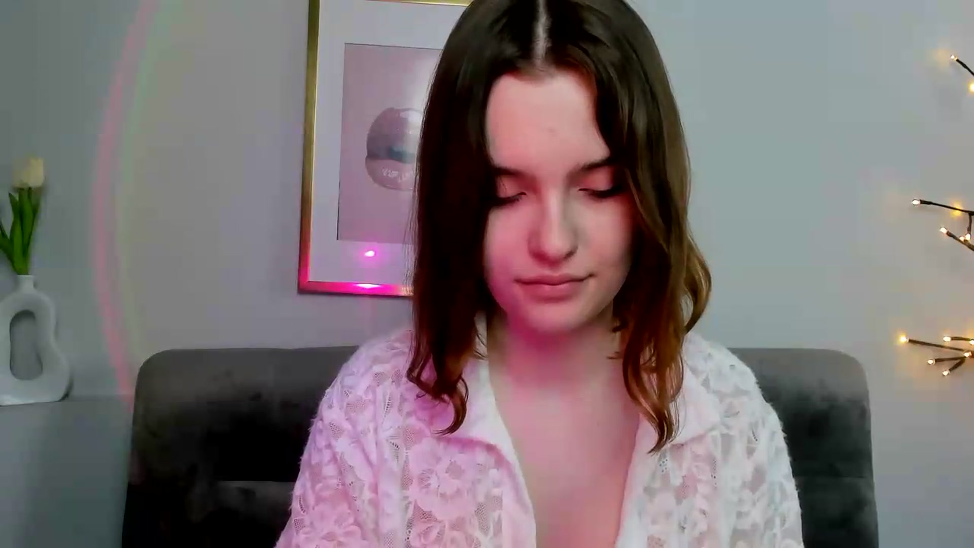 Gallery image thumbnail from KristiGant's myfreecams stream on, 05/13/2026, 15:16 image 12 of 20
