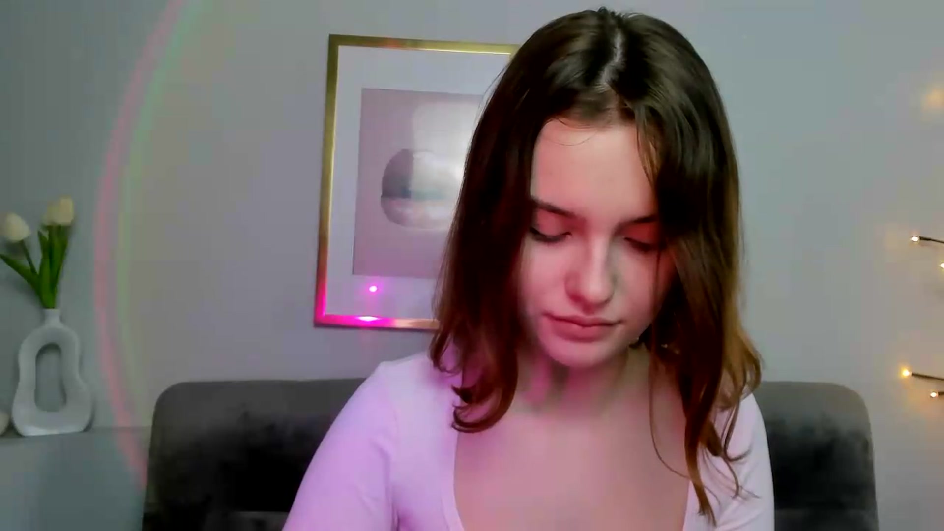 Gallery image thumbnail from KristiGant's myfreecams stream on, 05/14/2026, 13:55 image 14 of 20