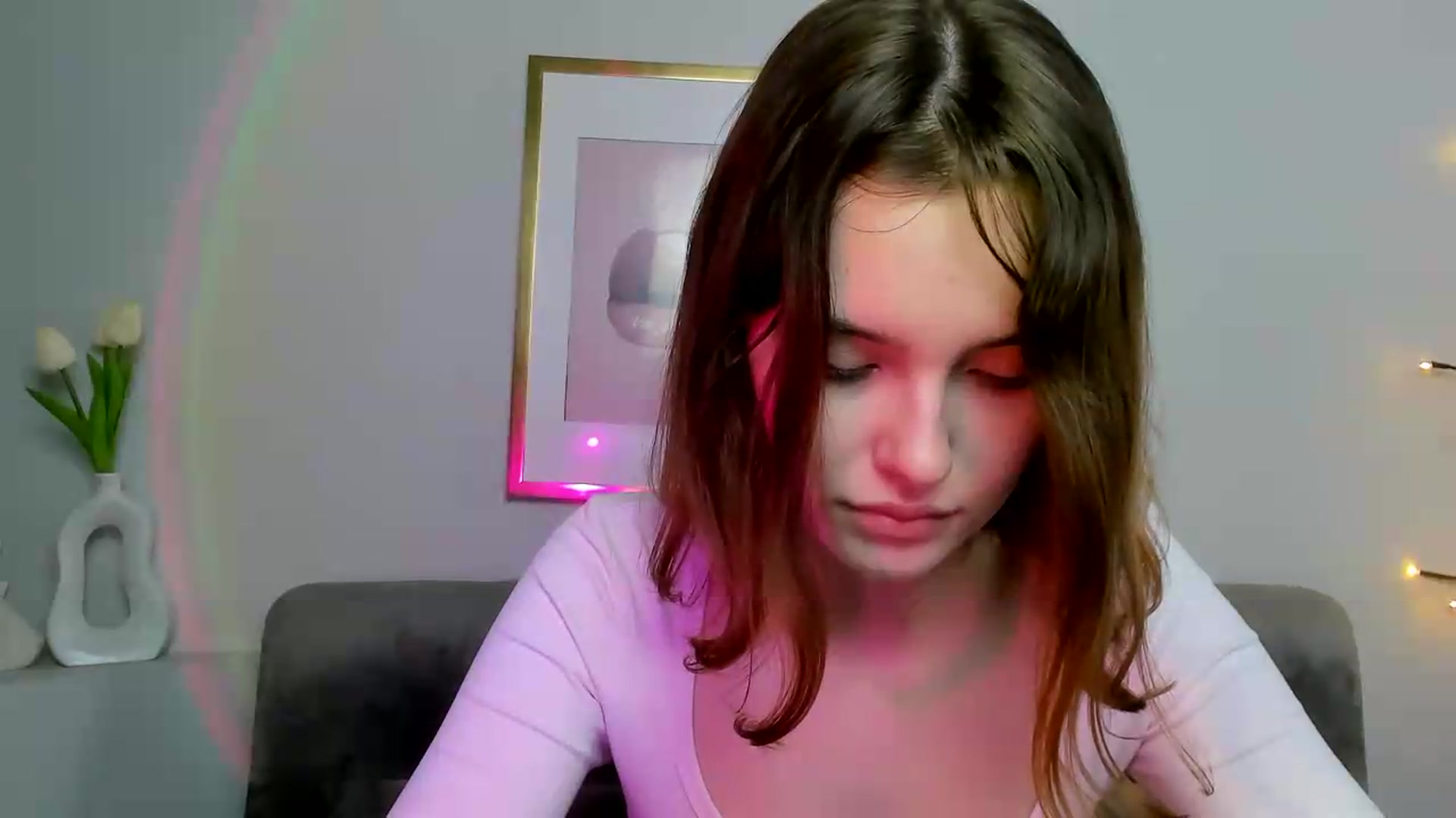 Gallery image thumbnail from KristiGant's myfreecams stream on, 05/14/2026, 13:55 image 18 of 20