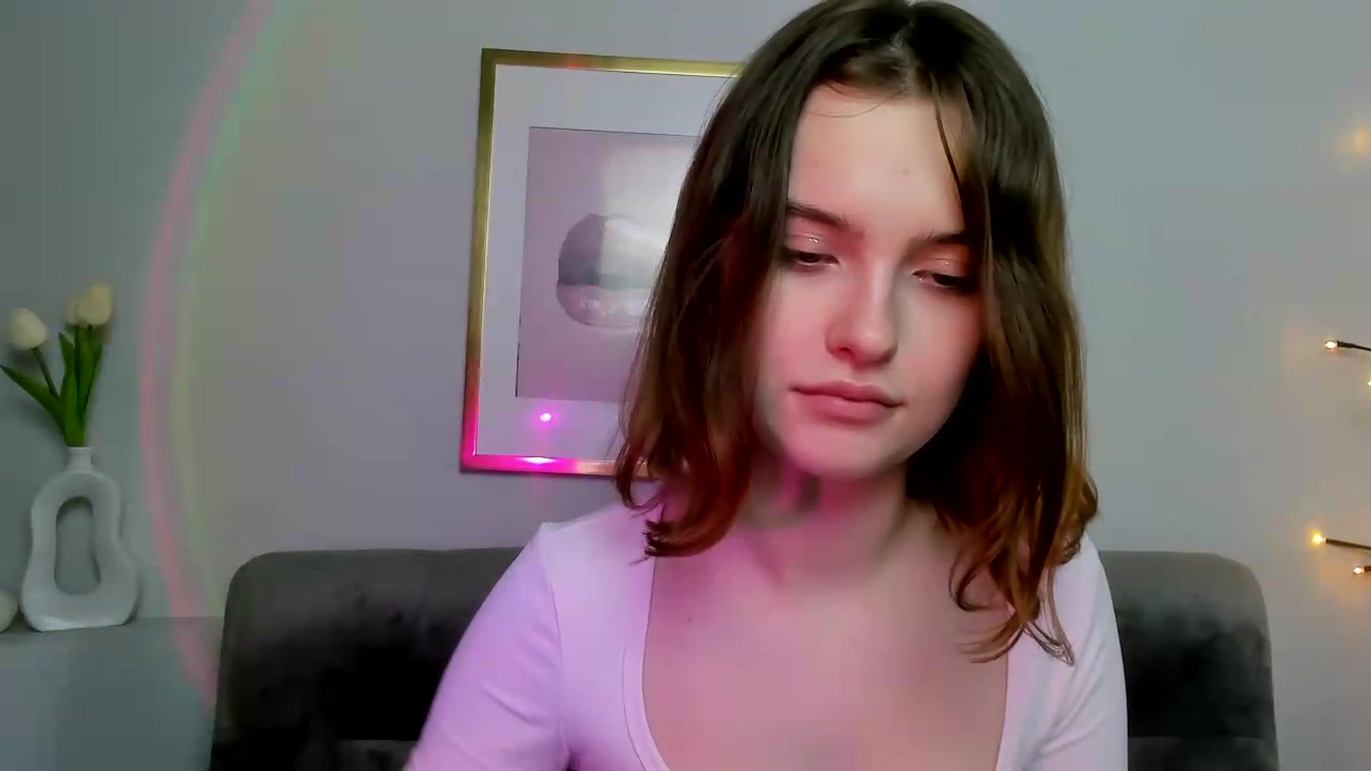 Gallery image thumbnail from KristiGant's myfreecams stream on, 05/14/2026, 13:55 image 9 of 20