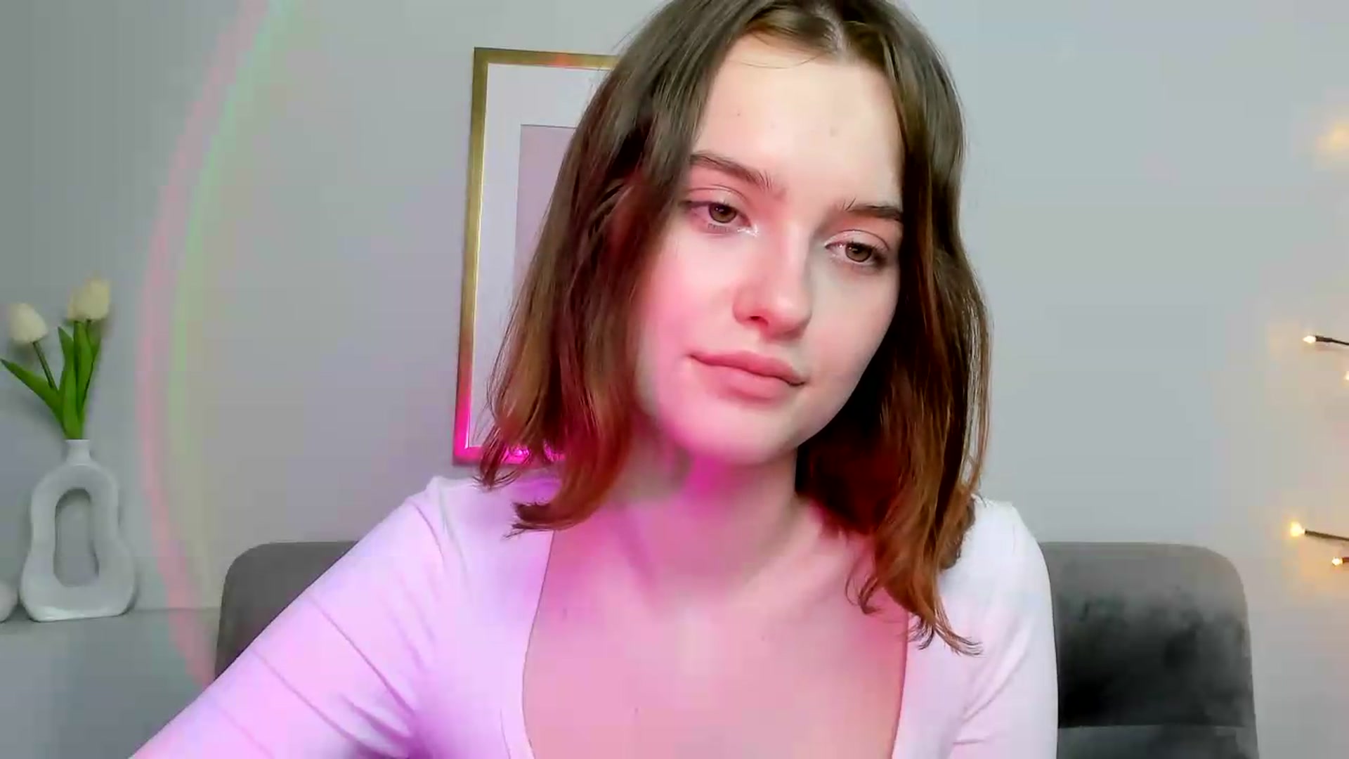Gallery image thumbnail from KristiGant's myfreecams stream on, 05/14/2026, 13:55 image 8 of 20