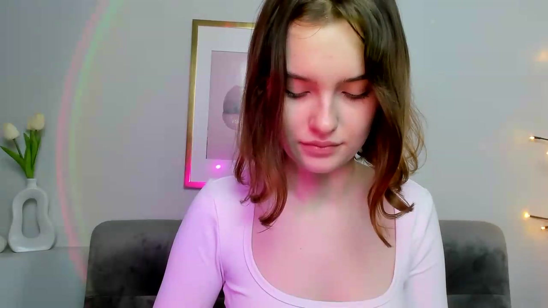 Gallery image thumbnail from KristiGant's myfreecams stream on, 05/14/2026, 13:55 image 16 of 20