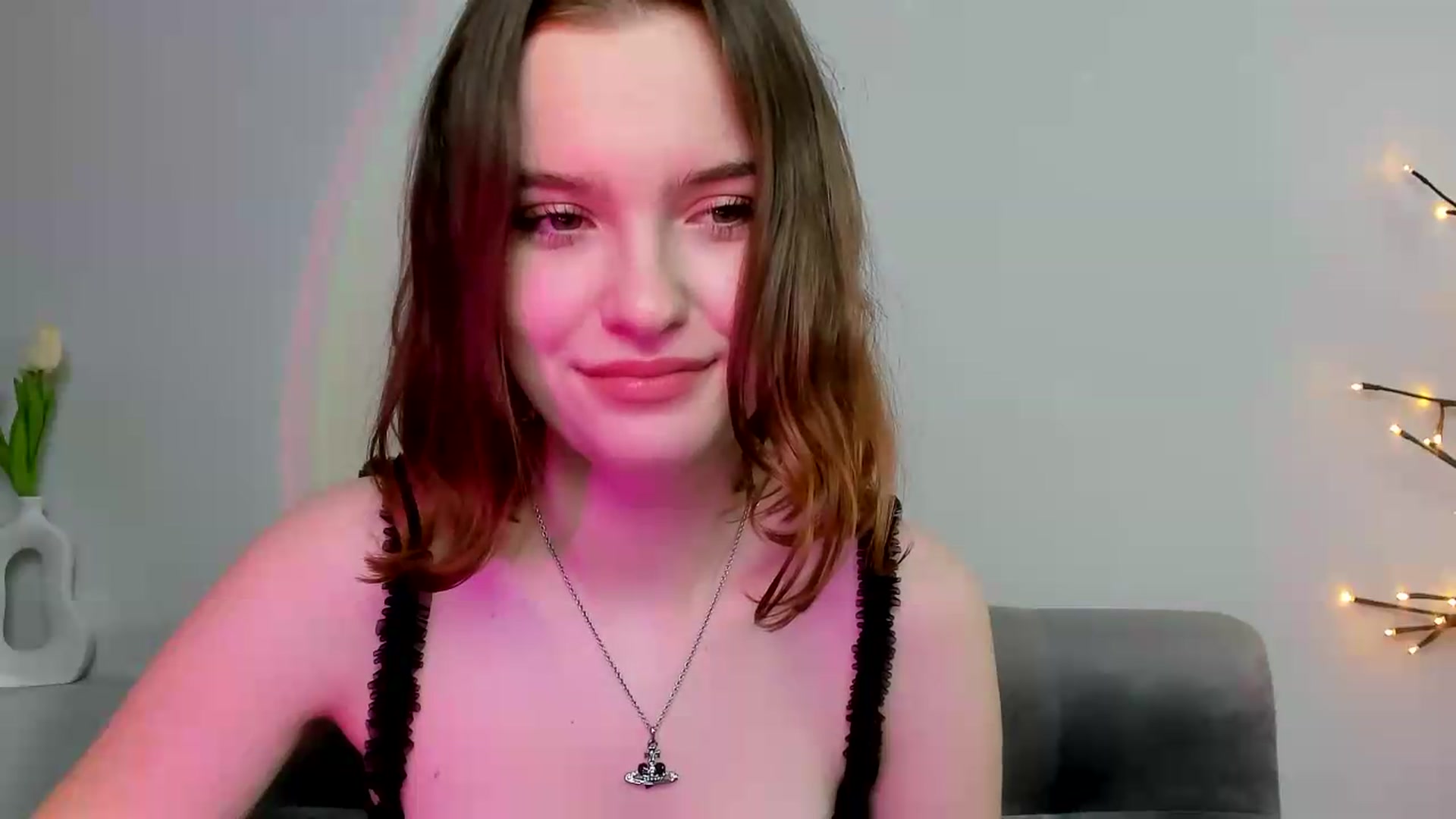 Gallery image thumbnail from KristiGant's myfreecams stream on, 05/15/2026, 12:31 image 14 of 20