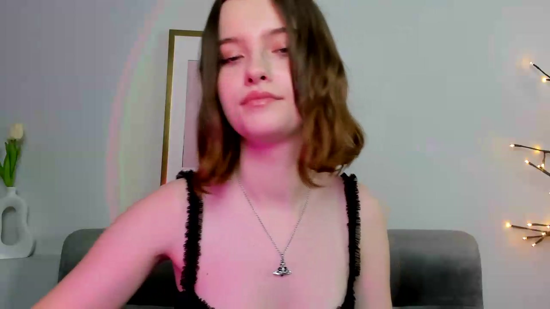 Gallery image thumbnail from KristiGant's myfreecams stream on, 05/15/2026, 12:31 image 4 of 20