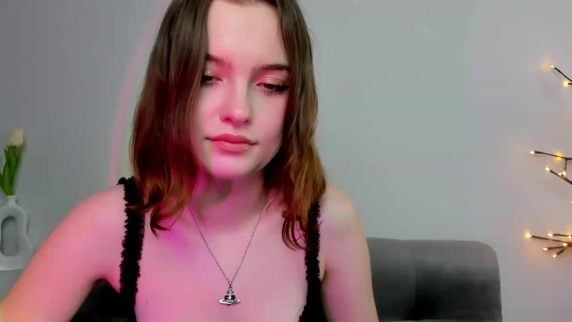 Gallery image thumbnail from KristiGant's myfreecams stream on, 05/15/2026, 12:31 image 5 of 20