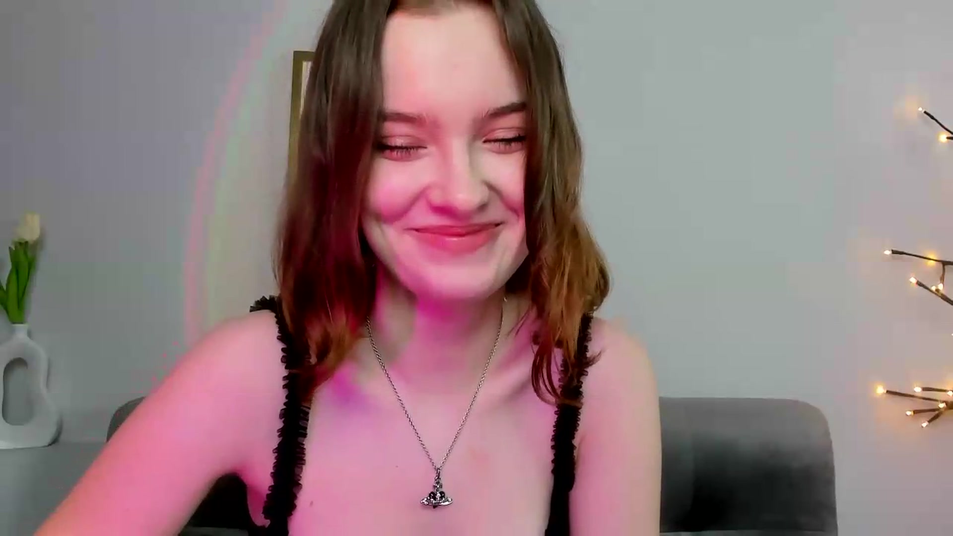 Gallery image thumbnail from KristiGant's myfreecams stream on, 05/15/2026, 12:31 image 2 of 20