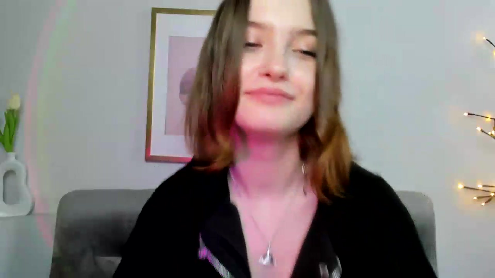 Gallery image thumbnail from KristiGant's myfreecams stream on, 05/15/2026, 14:25 image 13 of 20