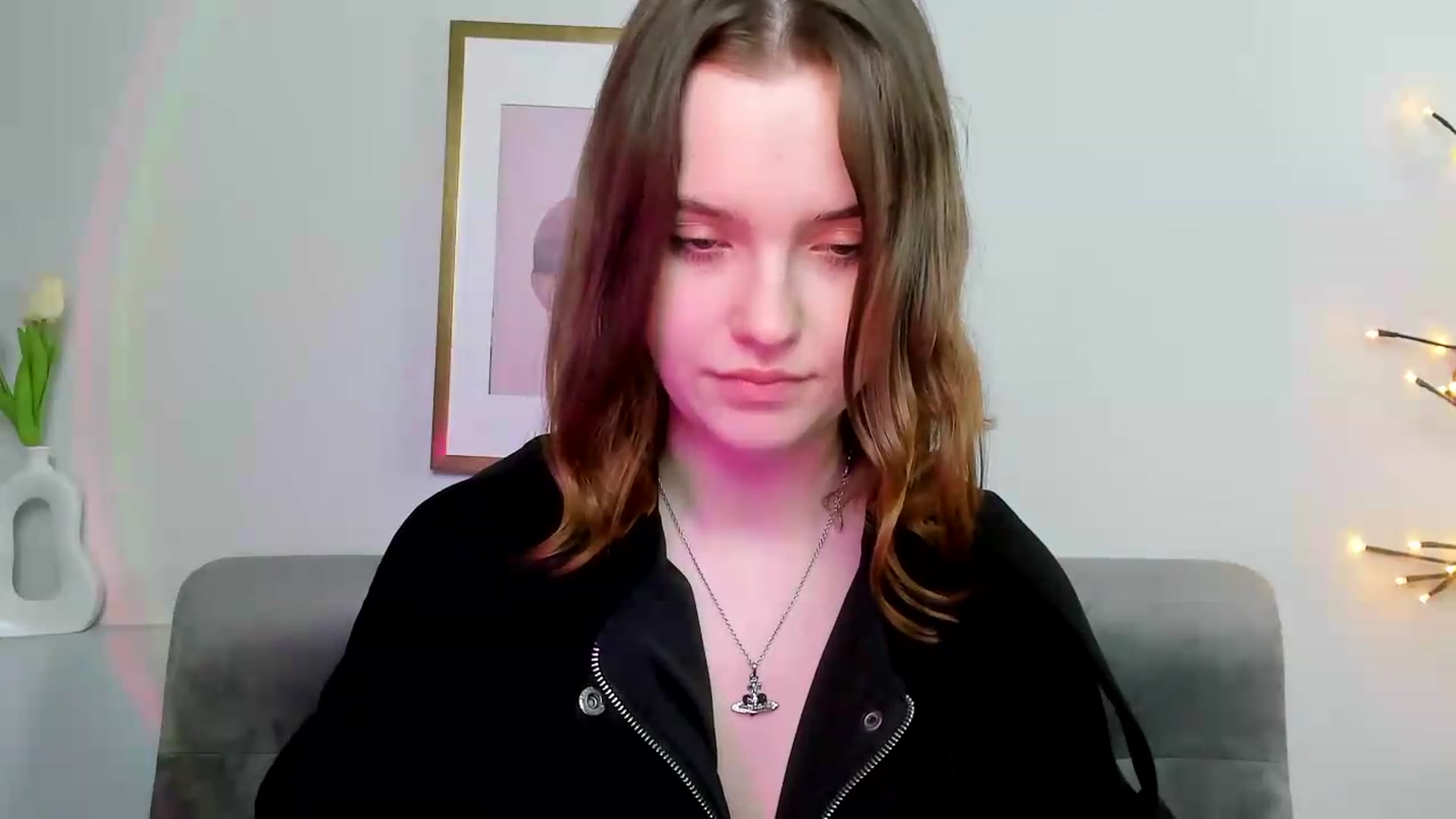 Gallery image thumbnail from KristiGant's myfreecams stream on, 05/15/2026, 14:25 image 4 of 20