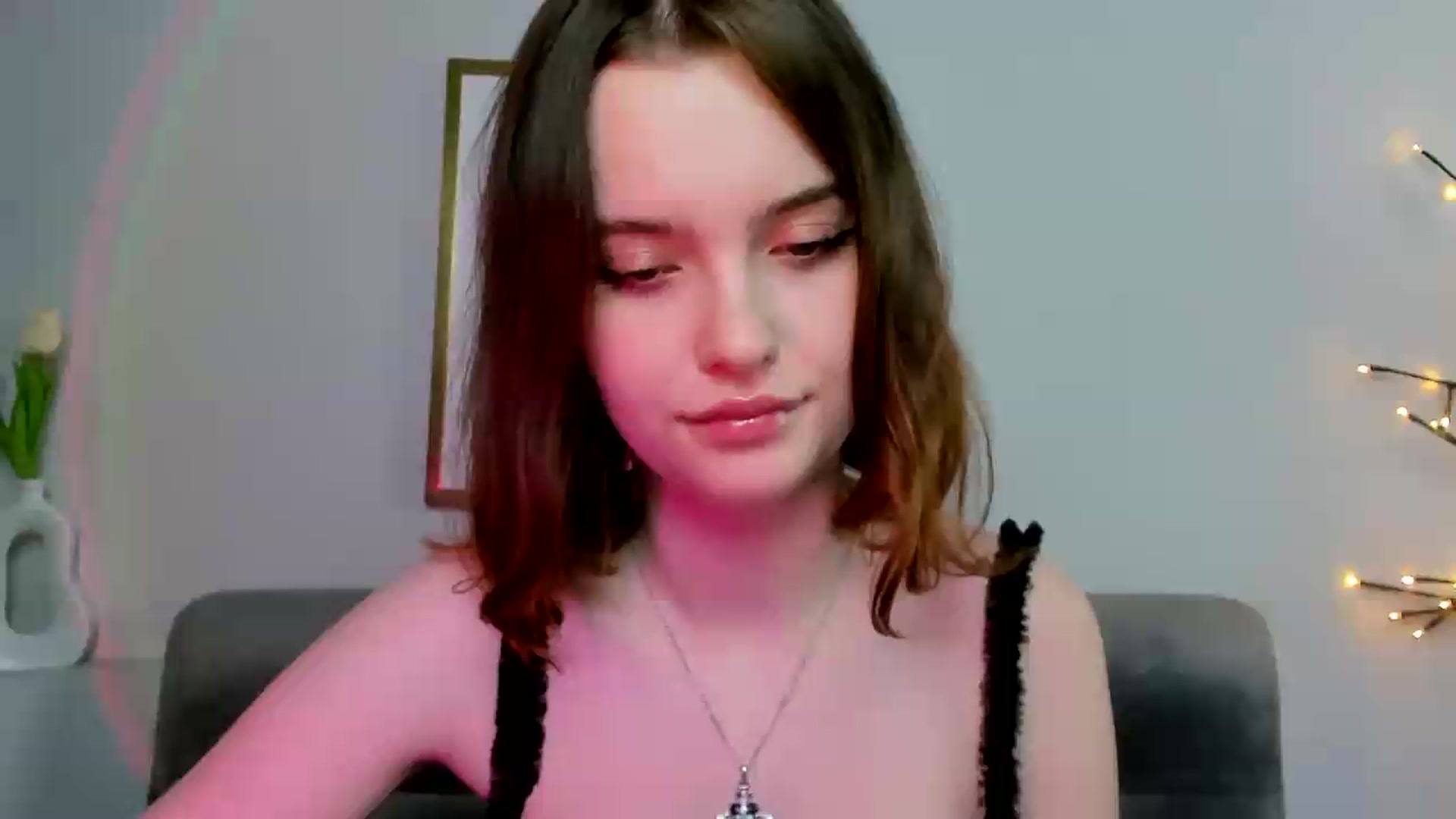 Gallery image thumbnail from KristiGant's myfreecams stream on, 05/15/2026, 16:42 image 2 of 20