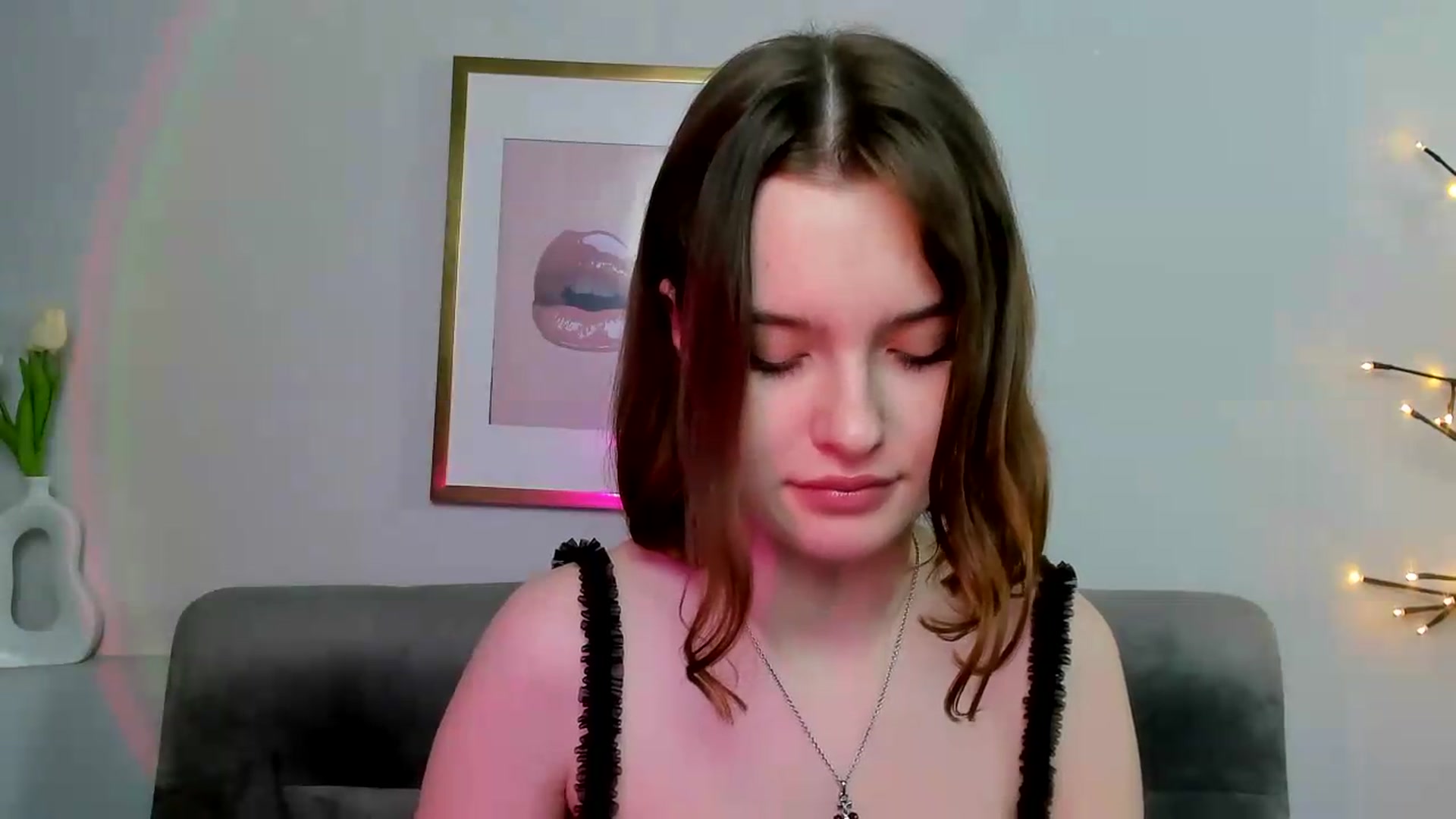 Gallery image thumbnail from KristiGant's myfreecams stream on, 05/15/2026, 16:42 image 17 of 20