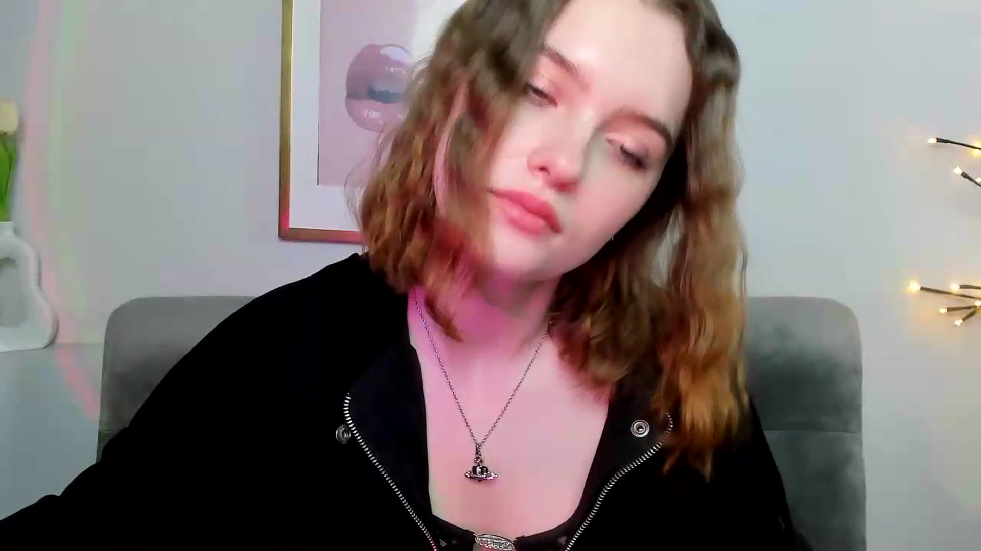 Gallery image thumbnail from KristiGant's myfreecams stream on, 05/16/2026, 11:33 image 8 of 20